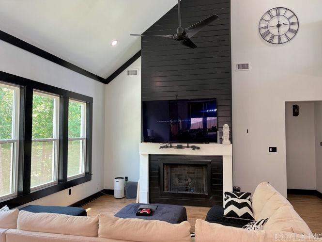 FLETCHER VALLEY "FLETCHER RIDGE" - Residential Lease