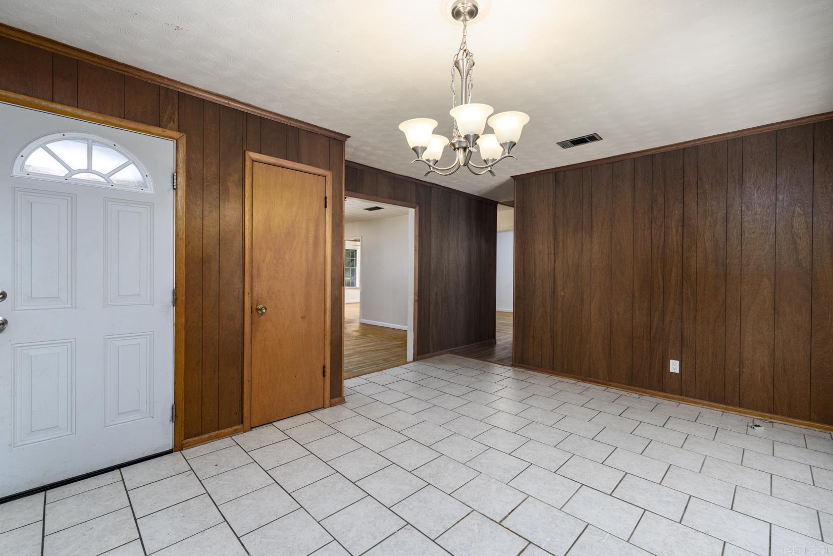 INDIANHEAD LAKES EST - Residential