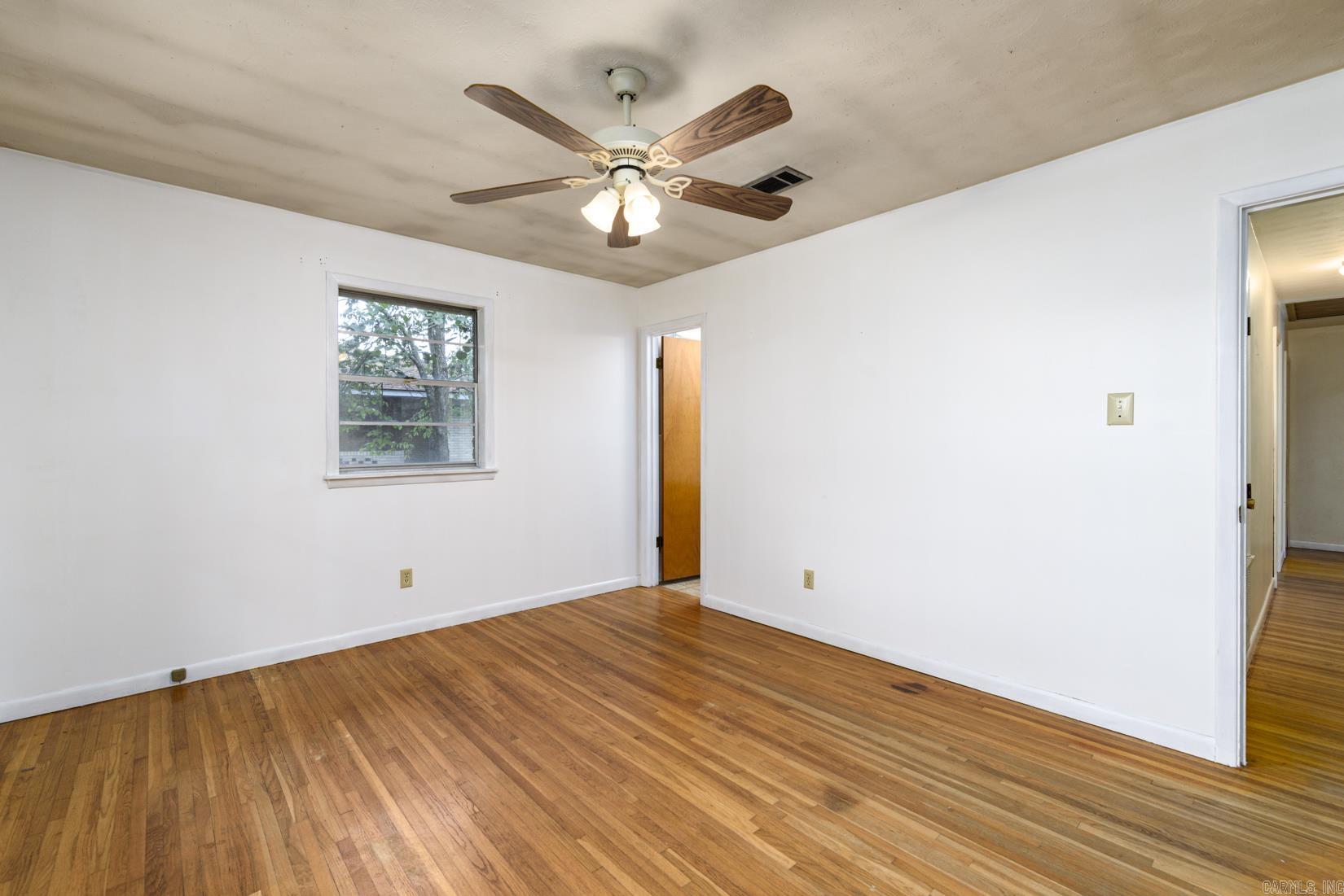 INDIANHEAD LAKES EST - Residential