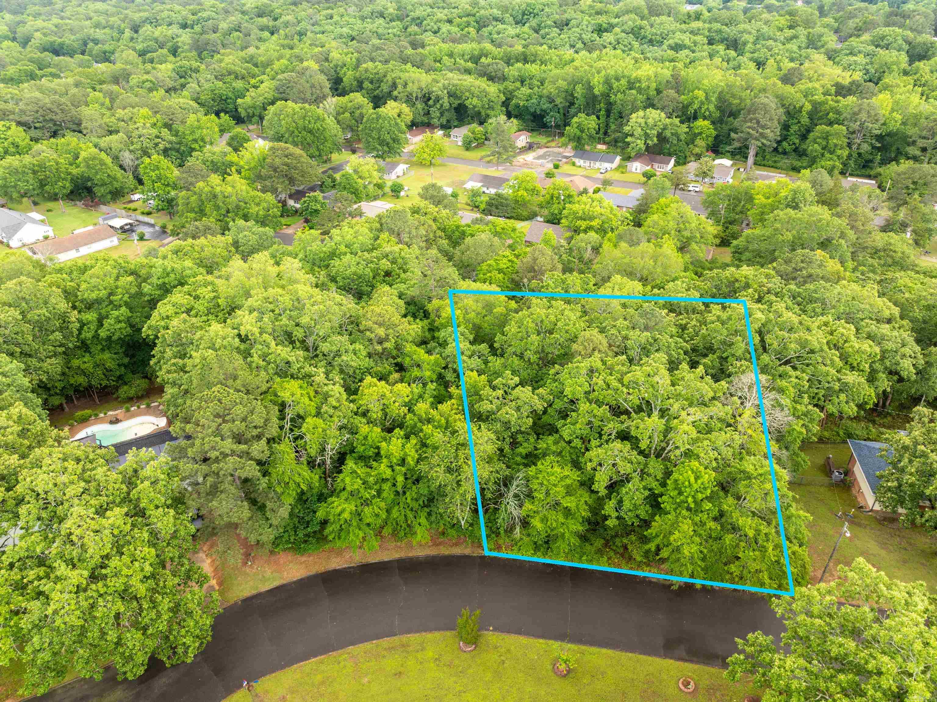 Prime Building Opportunity in this great Hot Springs location. This vacant lot is ready to build on, offering the ideal blend of convenience and potential. Infrastructure concerns? Not here! City water and sewer services are already available at the street, saving you significant time and expenses in the development process. This ready-to-build status means you can focus on designing. Hot Springs offers a unique blend of natural beauty, cultural attractions, and small-town charm that makes it a wonderful place to put down roots. From the historical bathhouses to the stunning natural landscapes, you'll never run out of things to explore and enjoy in this vibrant community. Don't miss this opportunity to create the perfect home in an ideal location with all the convenience of the city living close at hand.