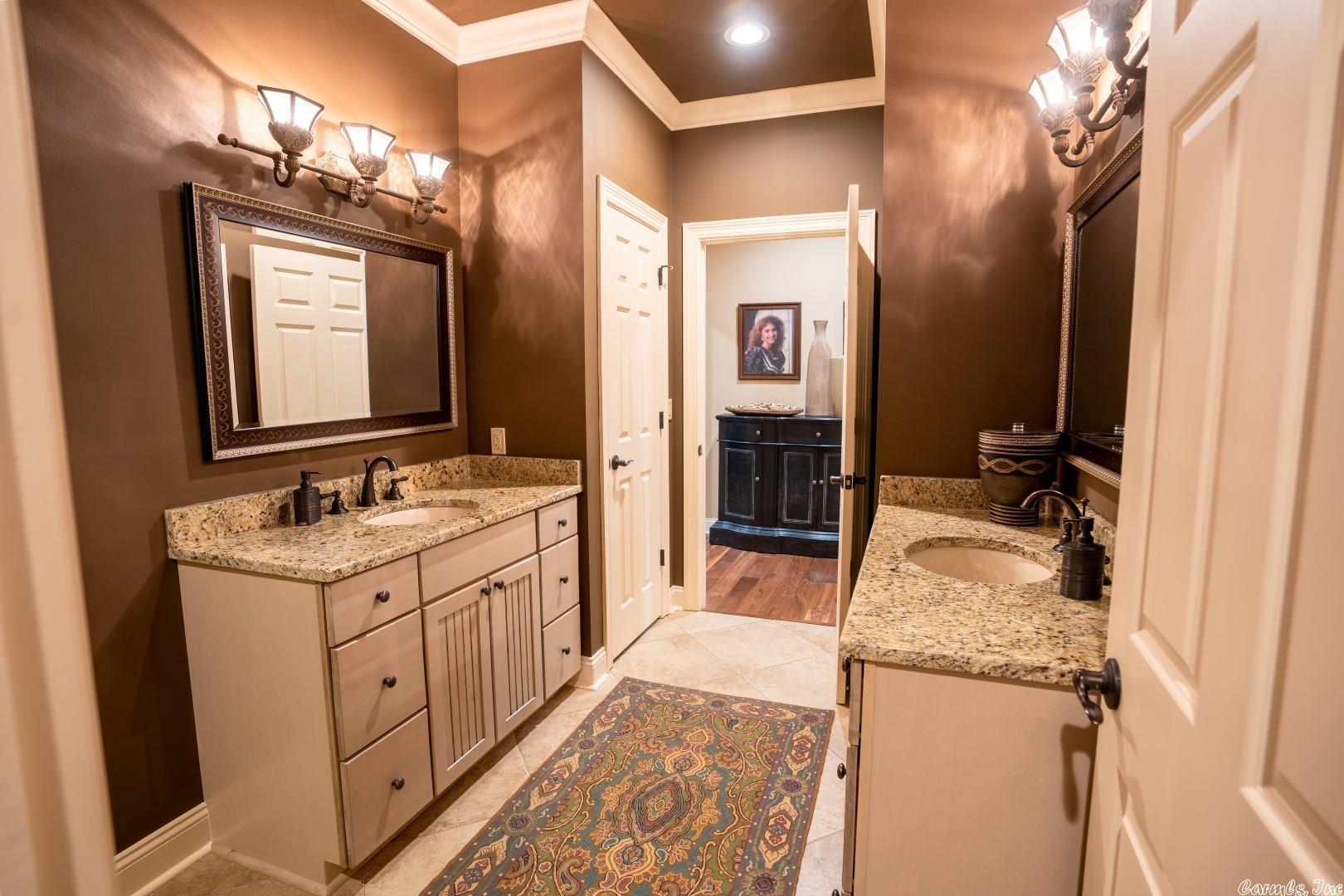 EAGLE RIDGE - Residential