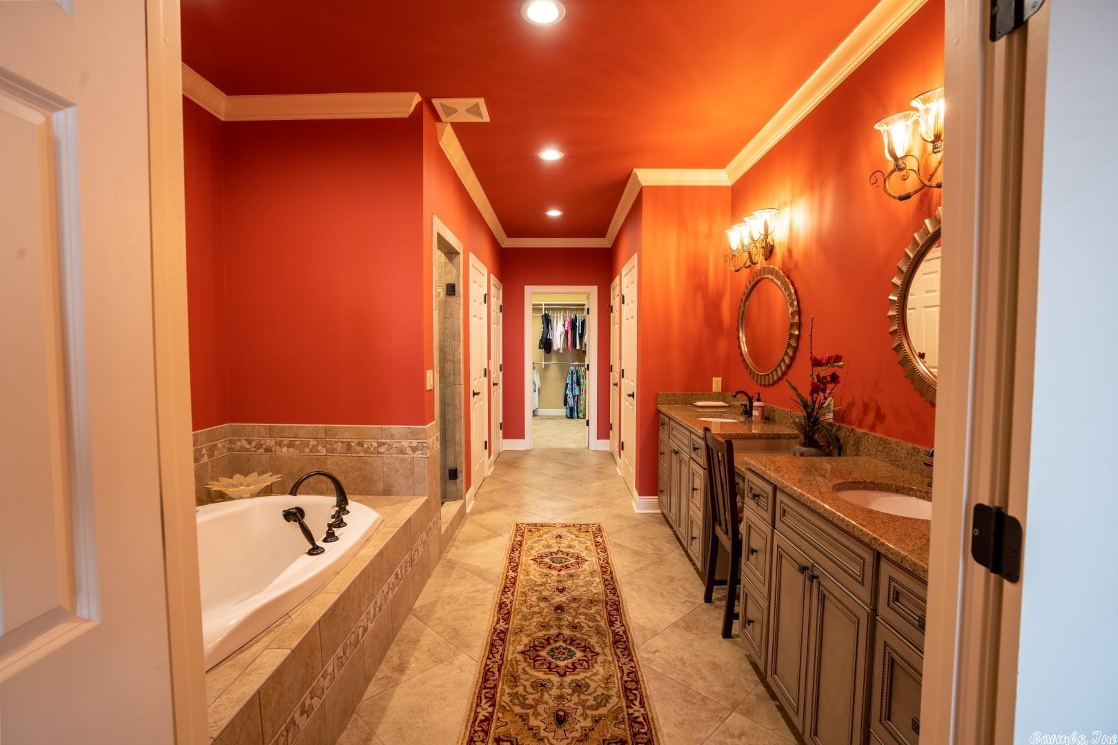 EAGLE RIDGE - Residential