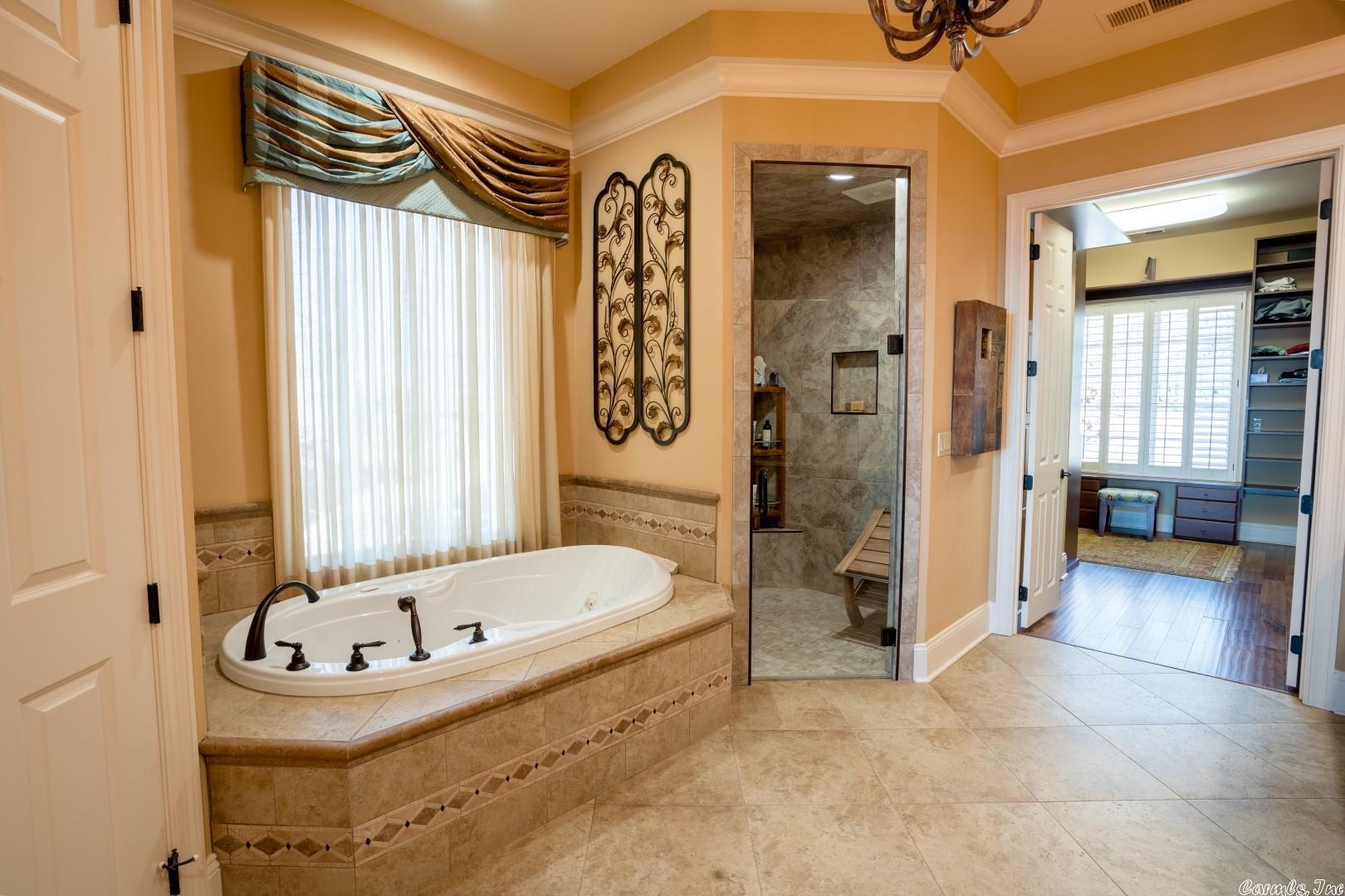 EAGLE RIDGE - Residential