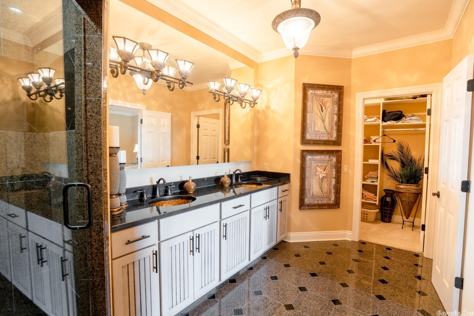 EAGLE RIDGE - Residential