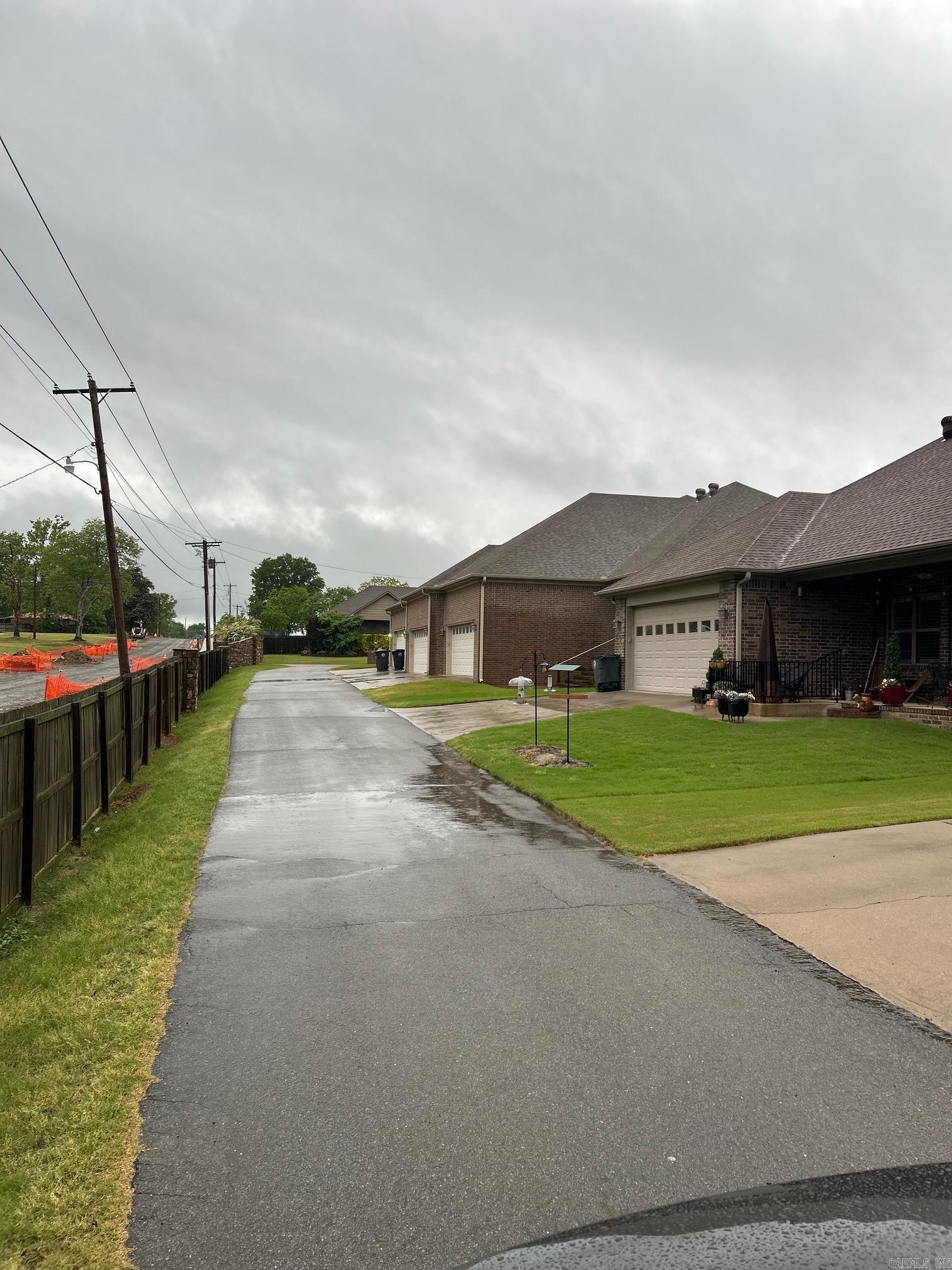THE POINTE AT SOUTHWIND - Residential
