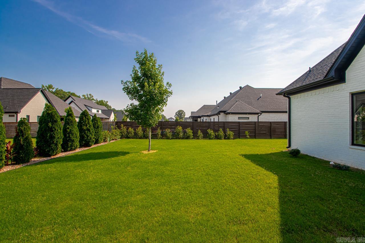 THE POINTE HURRICANE ESTATES - Residential