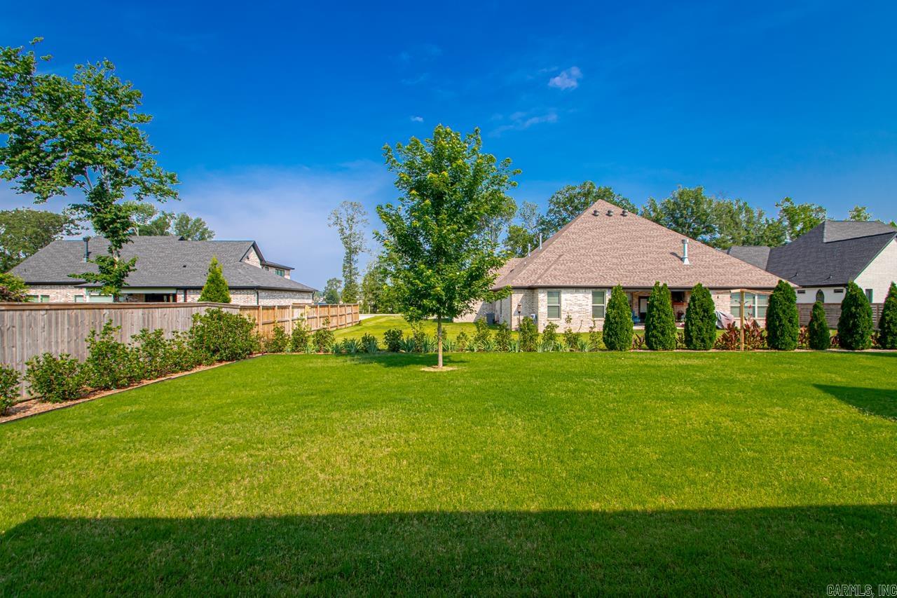THE POINTE HURRICANE ESTATES - Residential