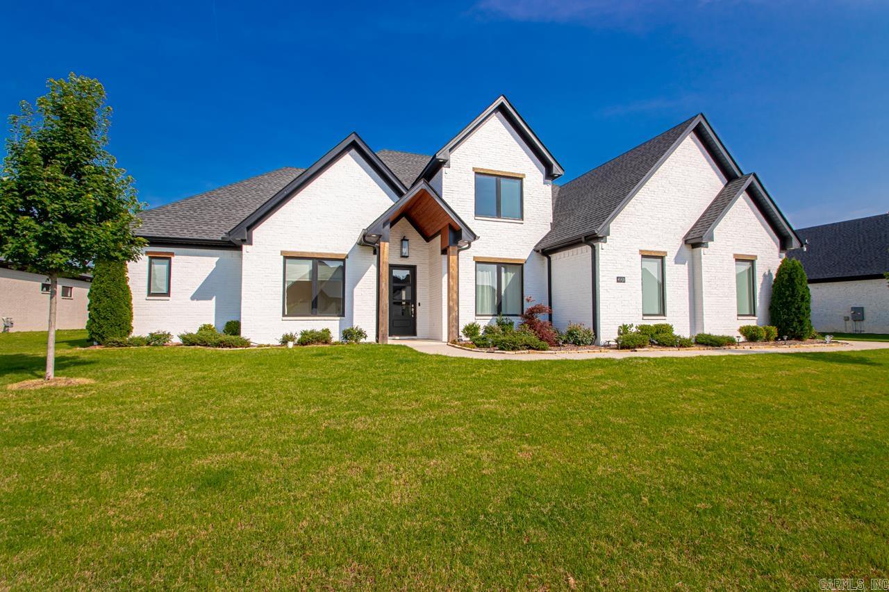 THE POINTE HURRICANE ESTATES - Residential