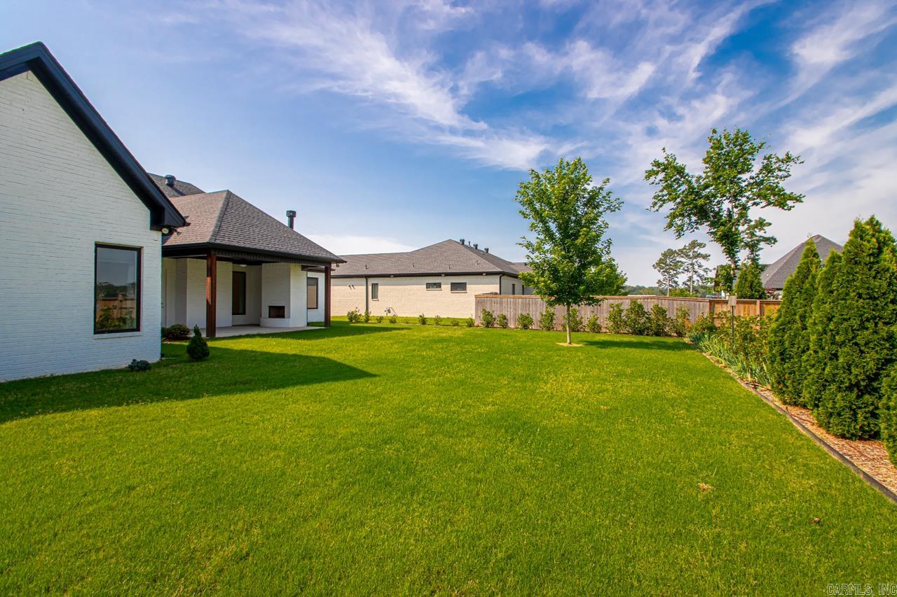 THE POINTE HURRICANE ESTATES - Residential