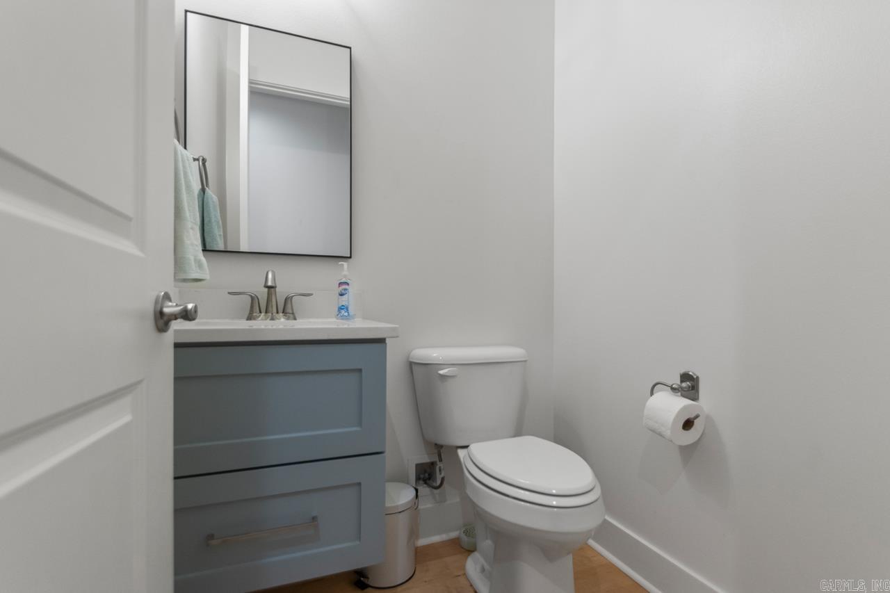 THE POINTE HURRICANE ESTATES - Residential
