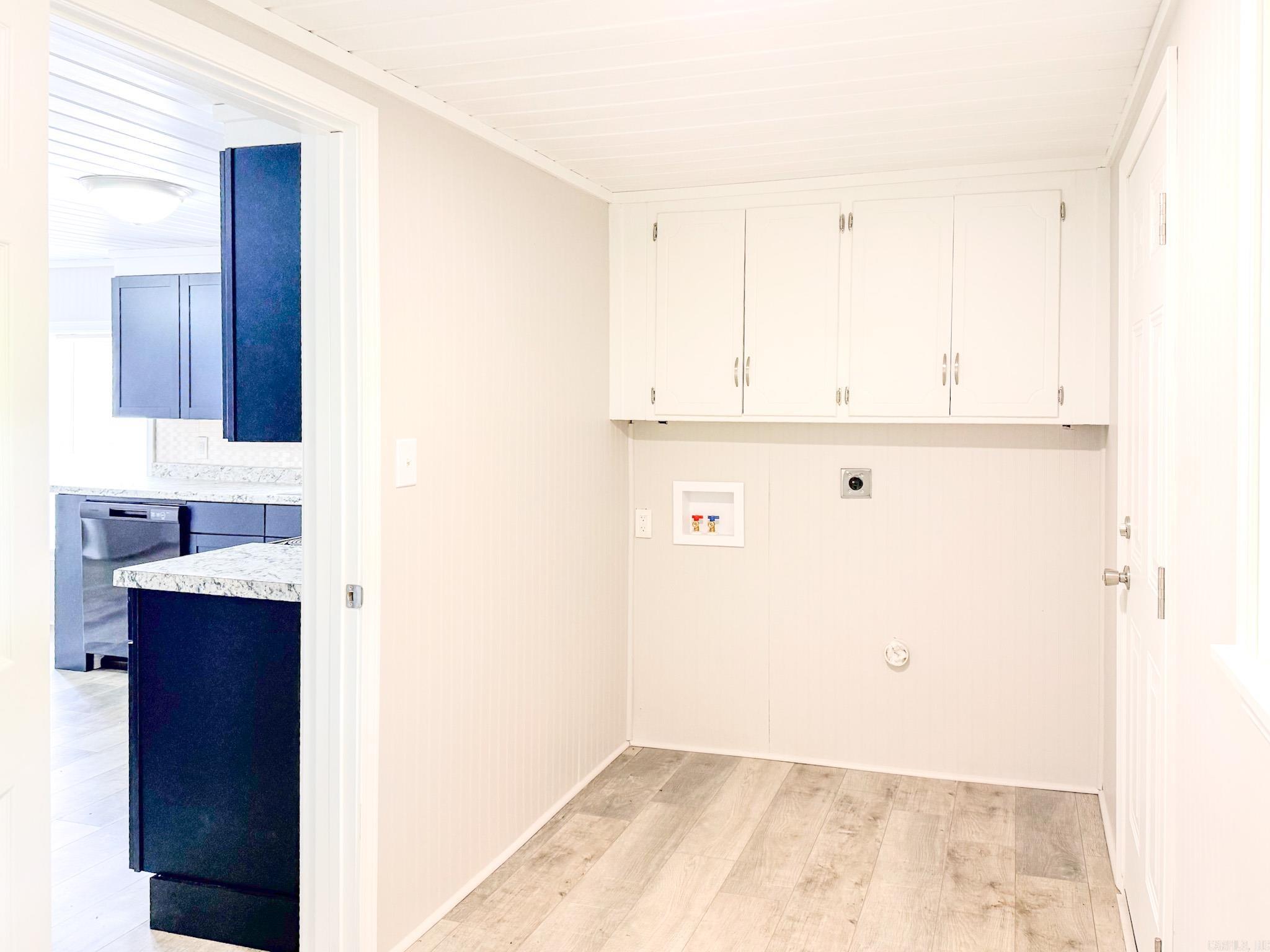 LUND & HILL (ORIGINAL TOWN) - Residential
