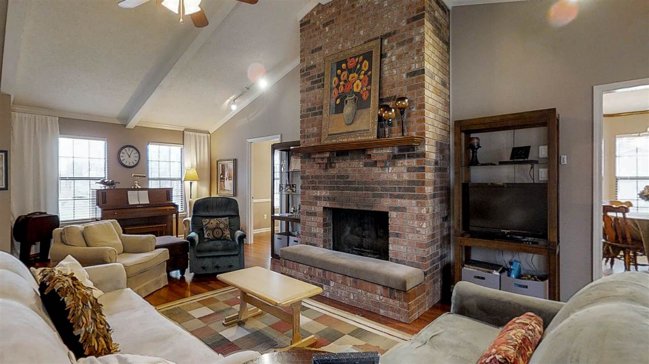 Oak Brooke - Residential