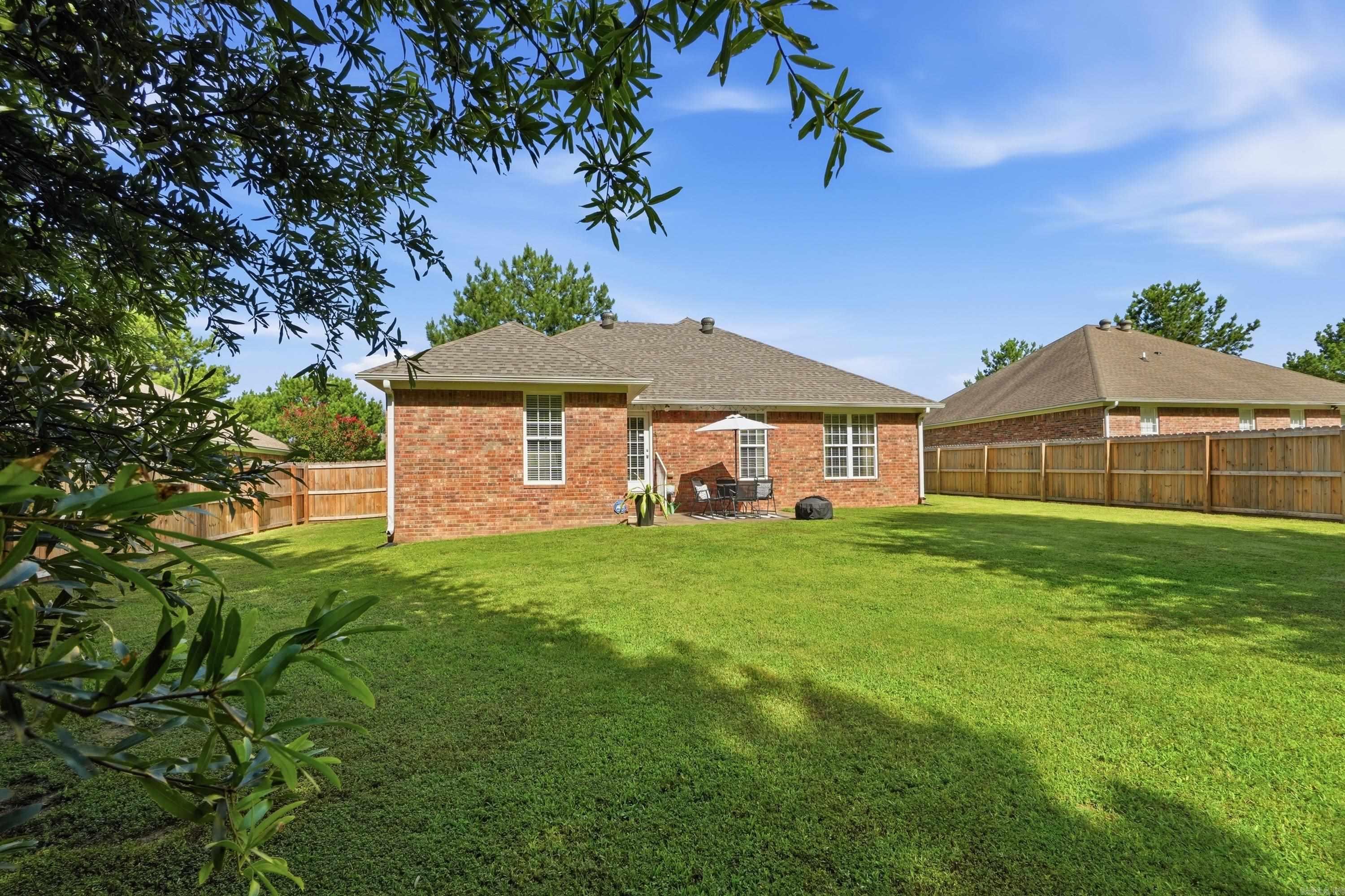 CHESTNUT MEADOWS - Residential
