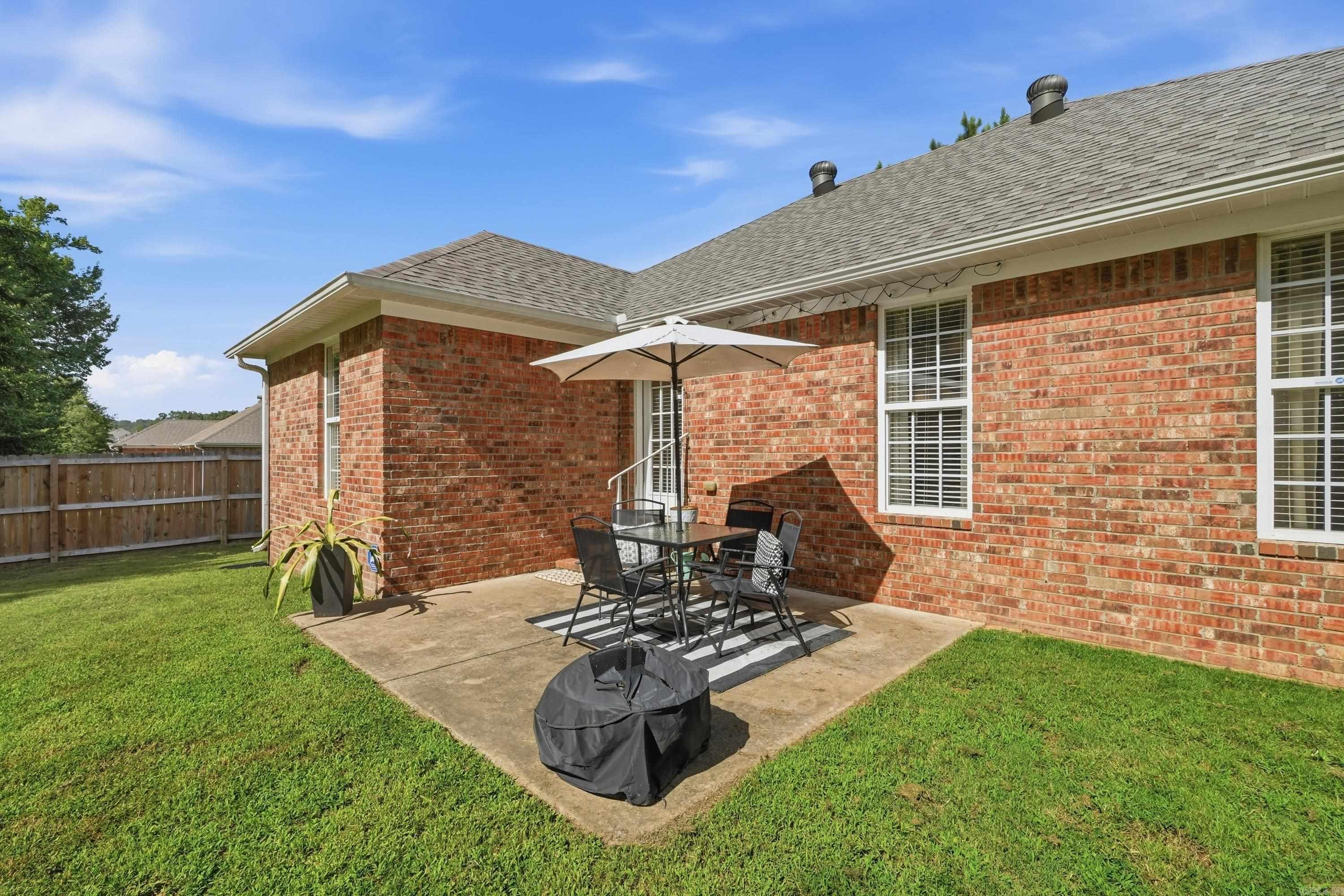CHESTNUT MEADOWS - Residential