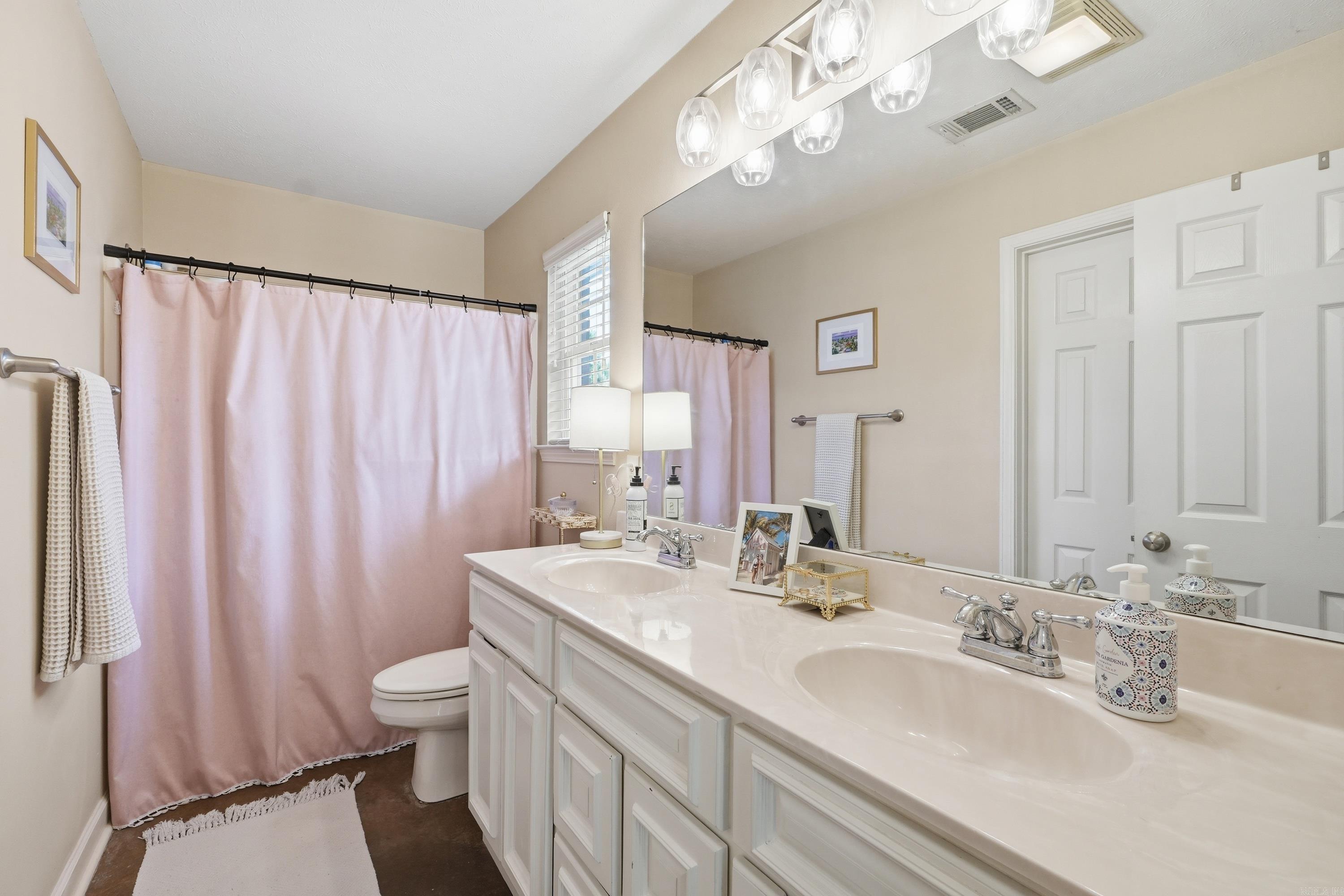 CHESTNUT MEADOWS - Residential