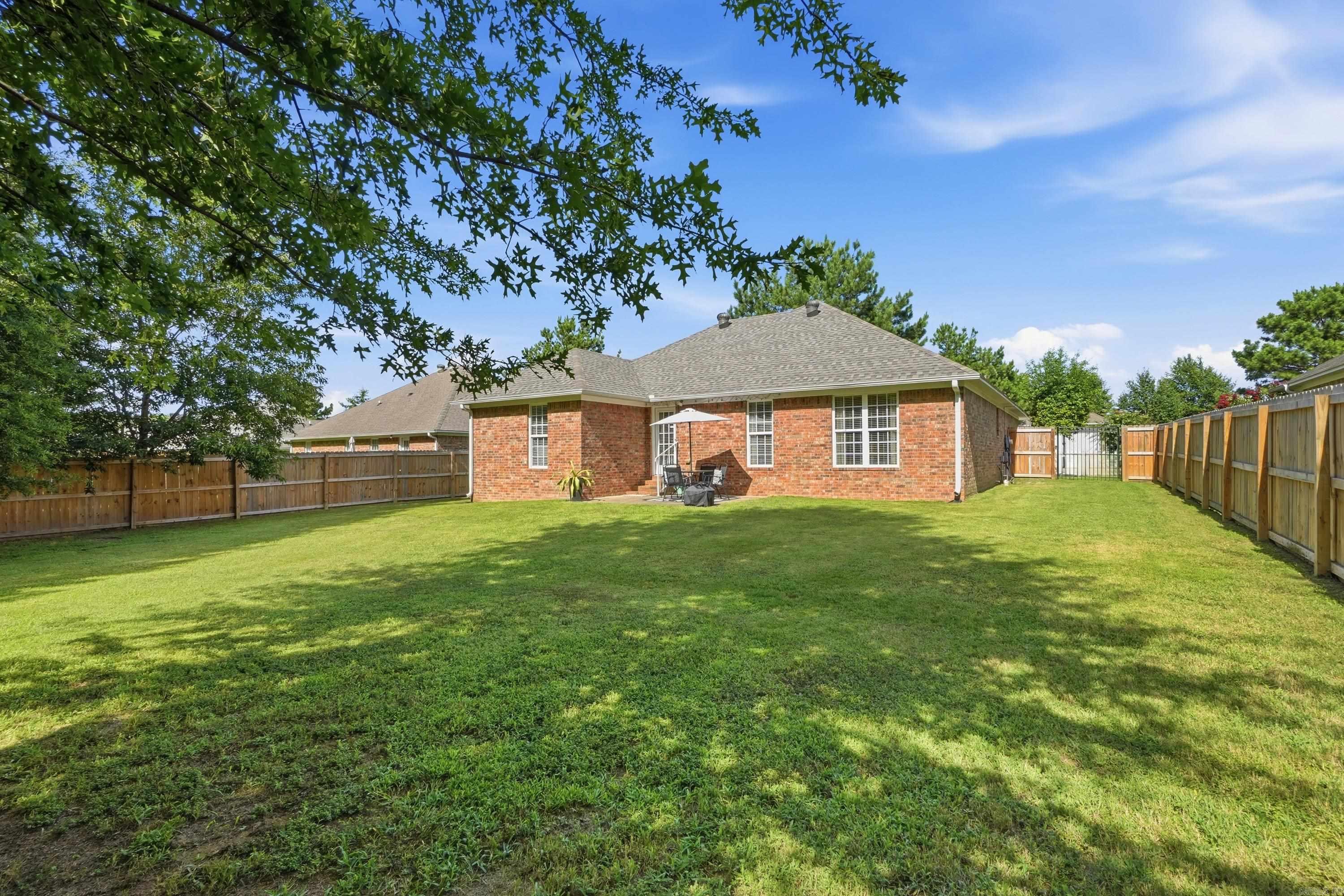 CHESTNUT MEADOWS - Residential