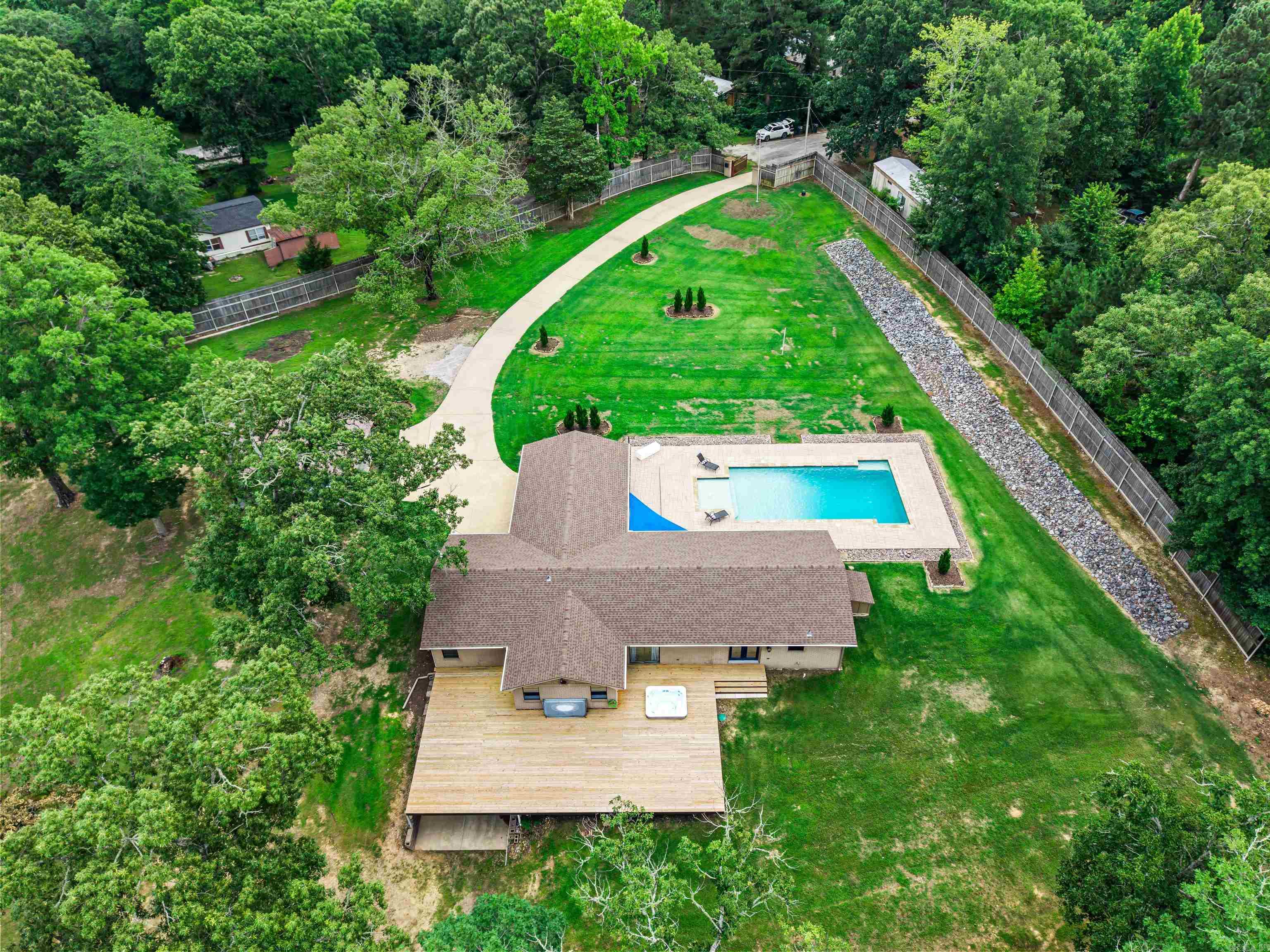 Rolling Hills - Residential