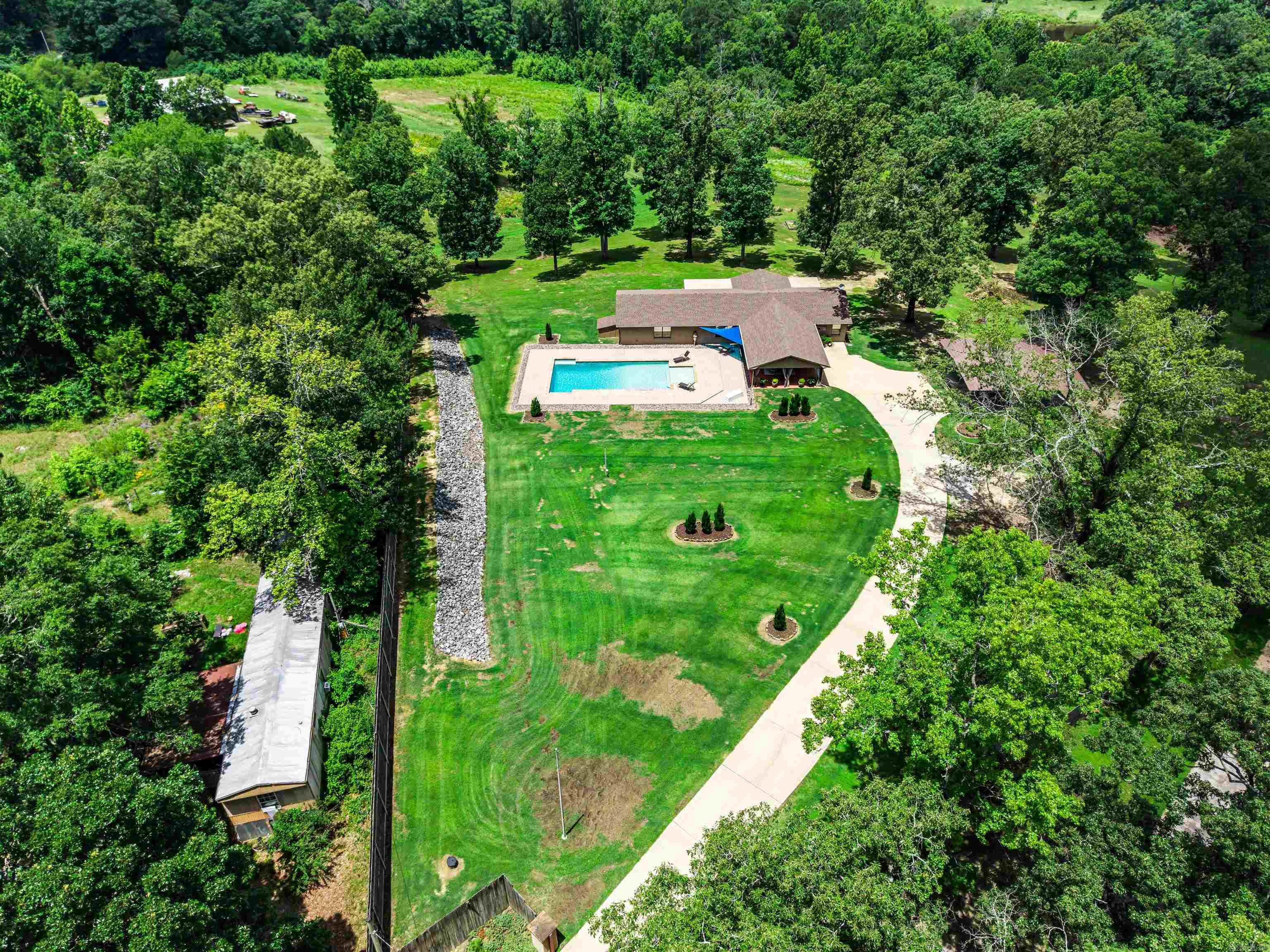 Rolling Hills - Residential