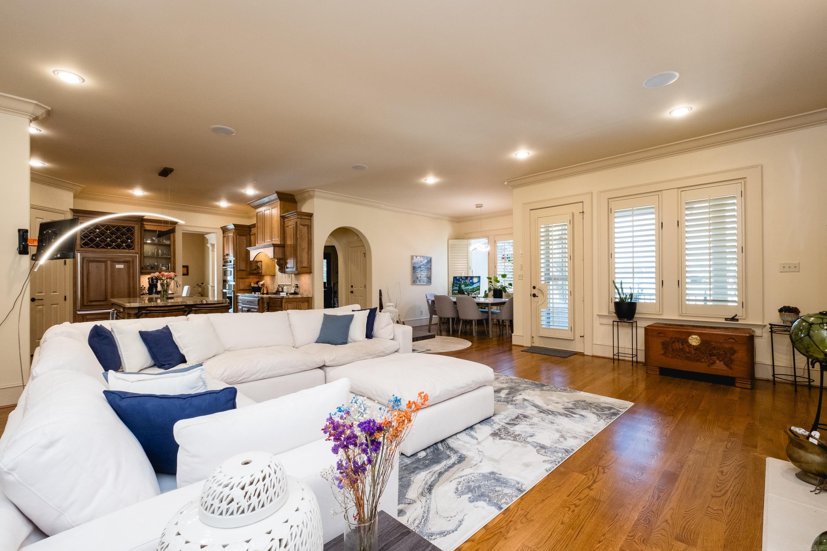 CHENAL VALLEY THE OAKS - Residential