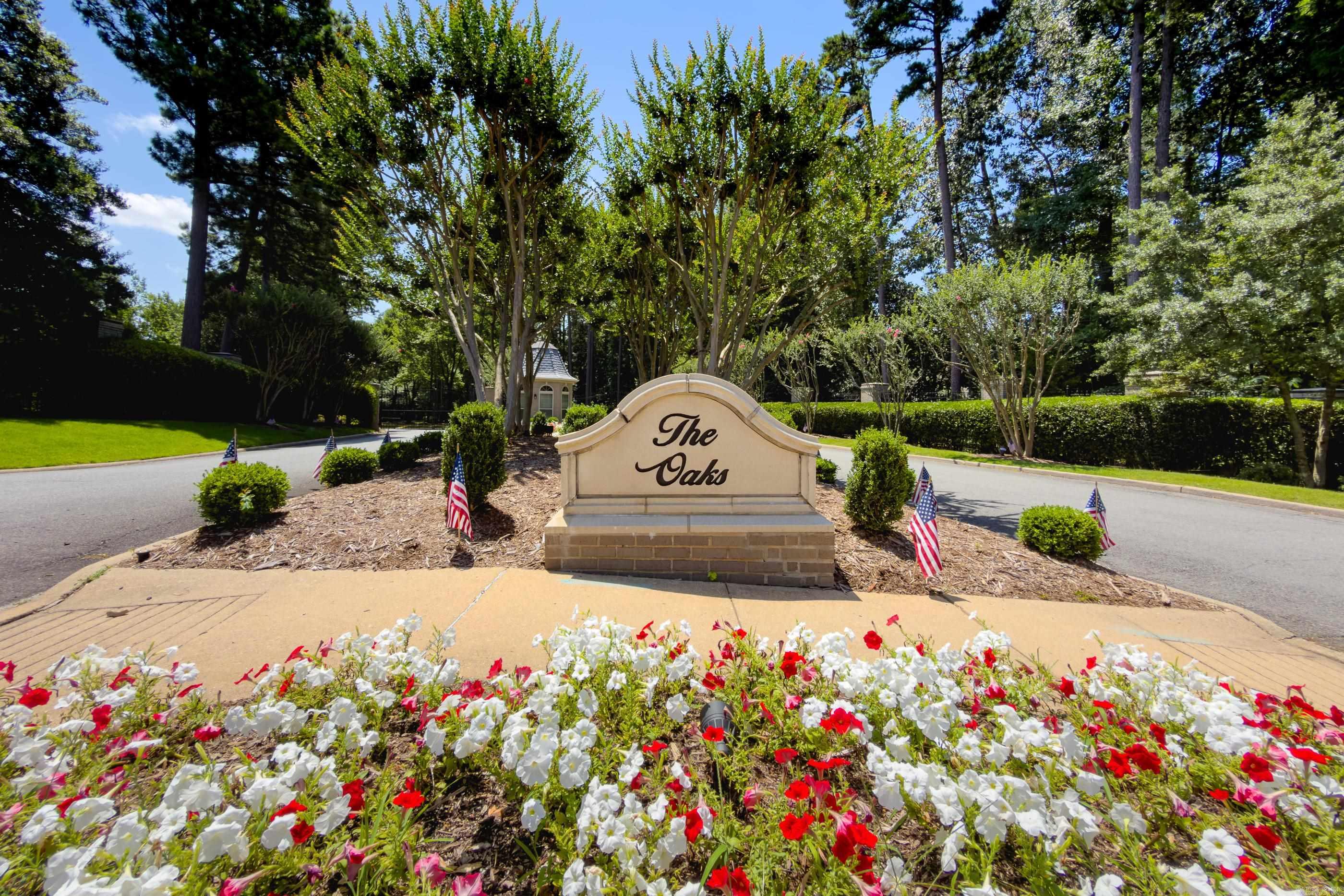 CHENAL VALLEY THE OAKS - Residential
