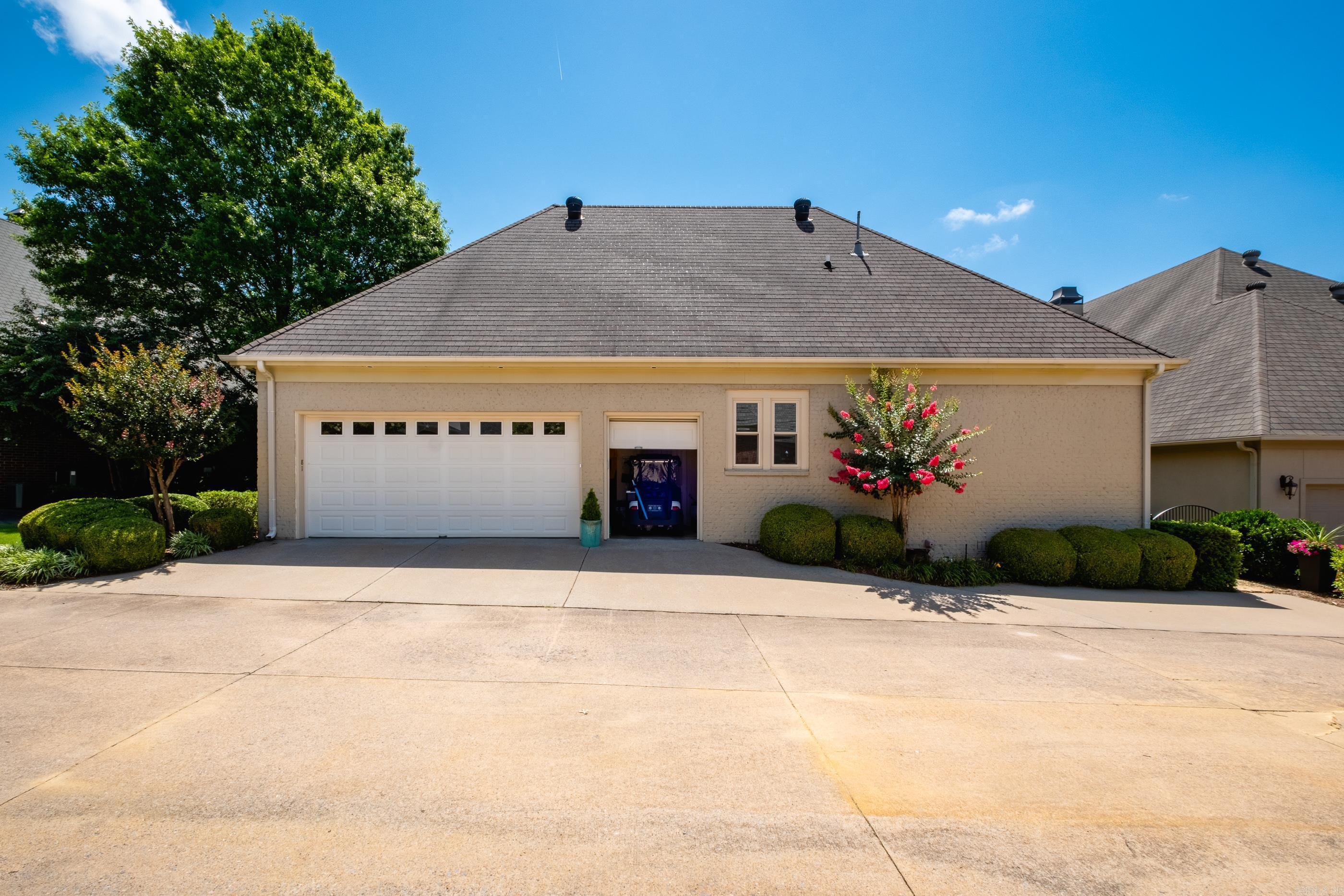 CHENAL VALLEY THE OAKS - Residential