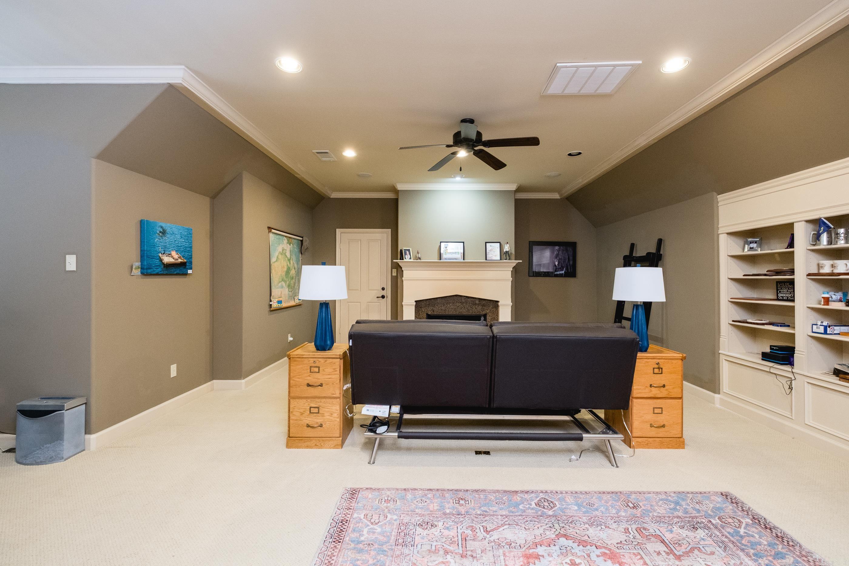 CHENAL VALLEY THE OAKS - Residential