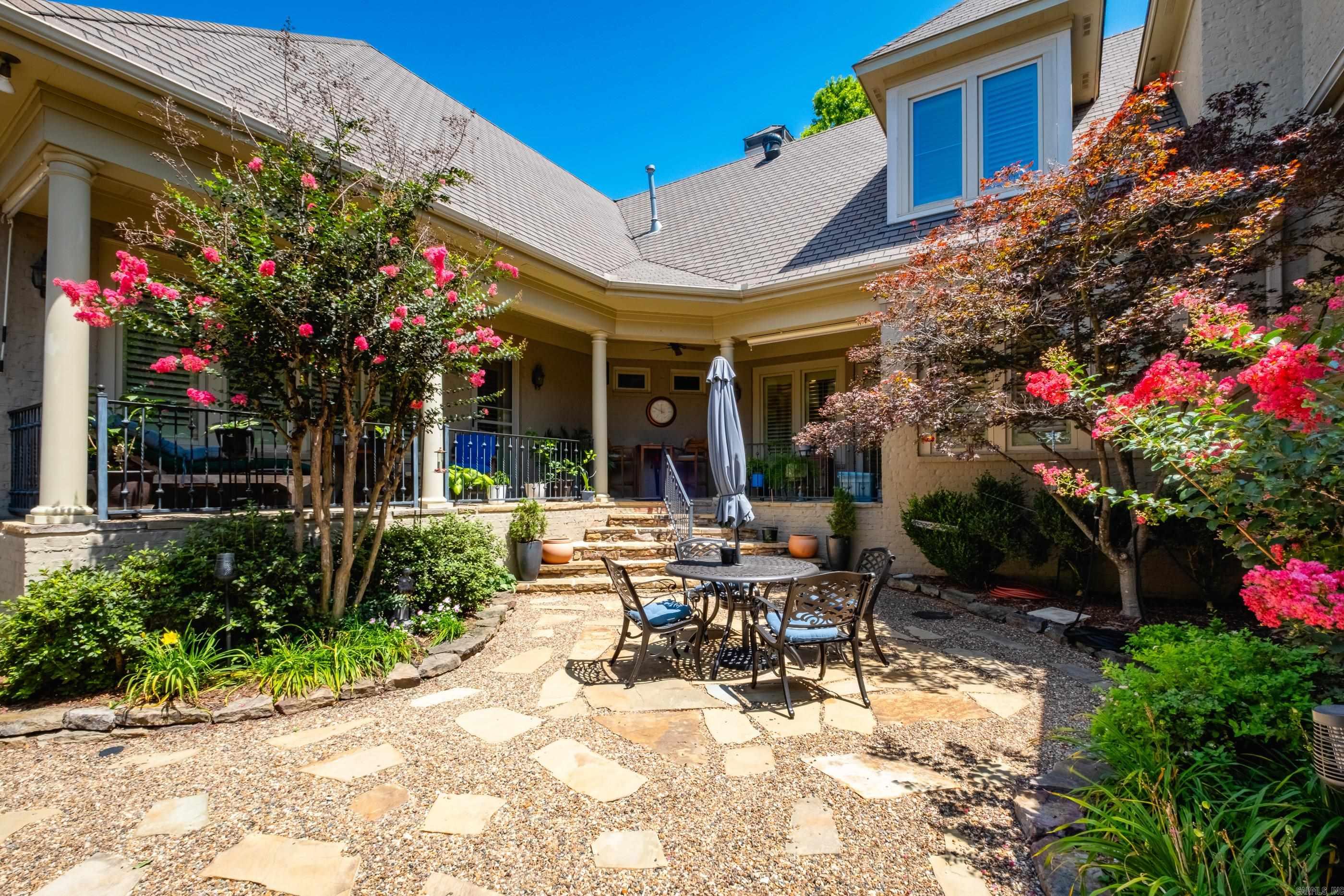 CHENAL VALLEY THE OAKS - Residential