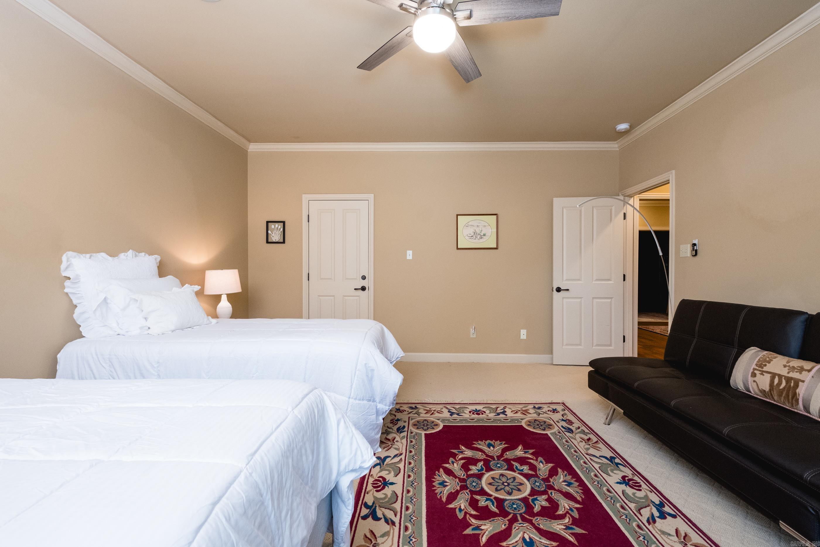 CHENAL VALLEY THE OAKS - Residential