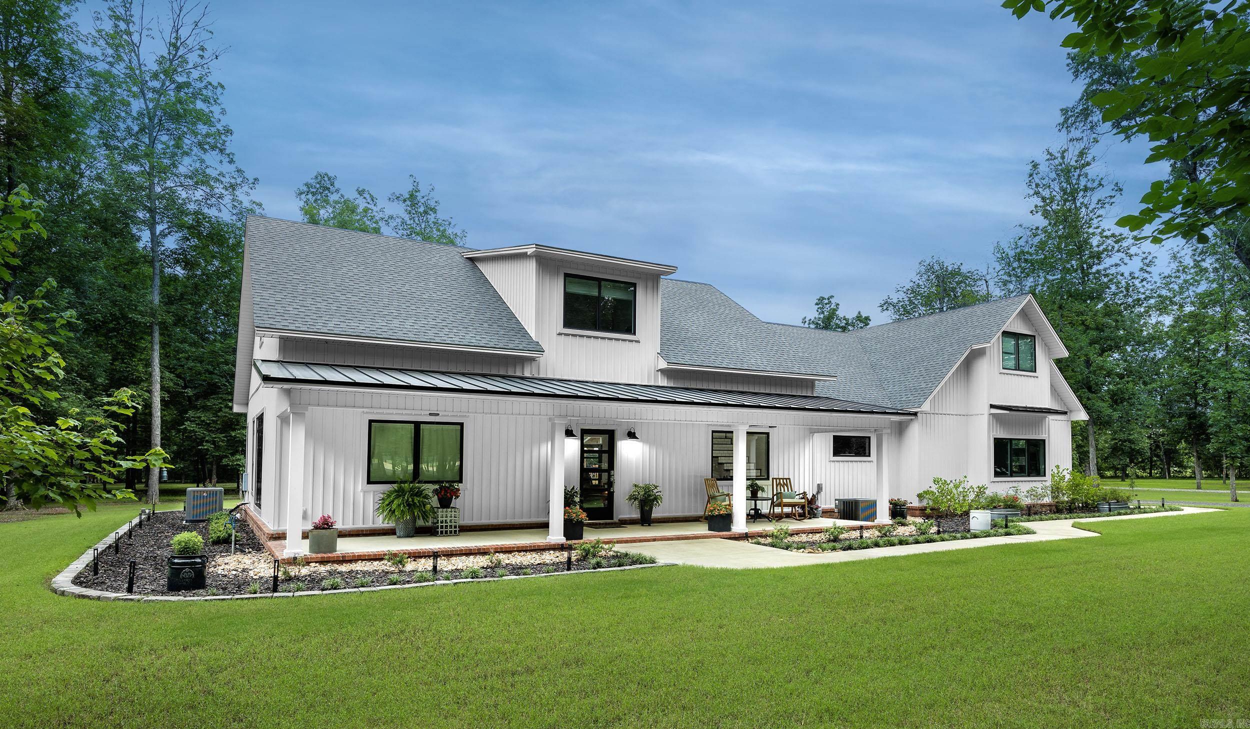 Metes & Bounds - Residential