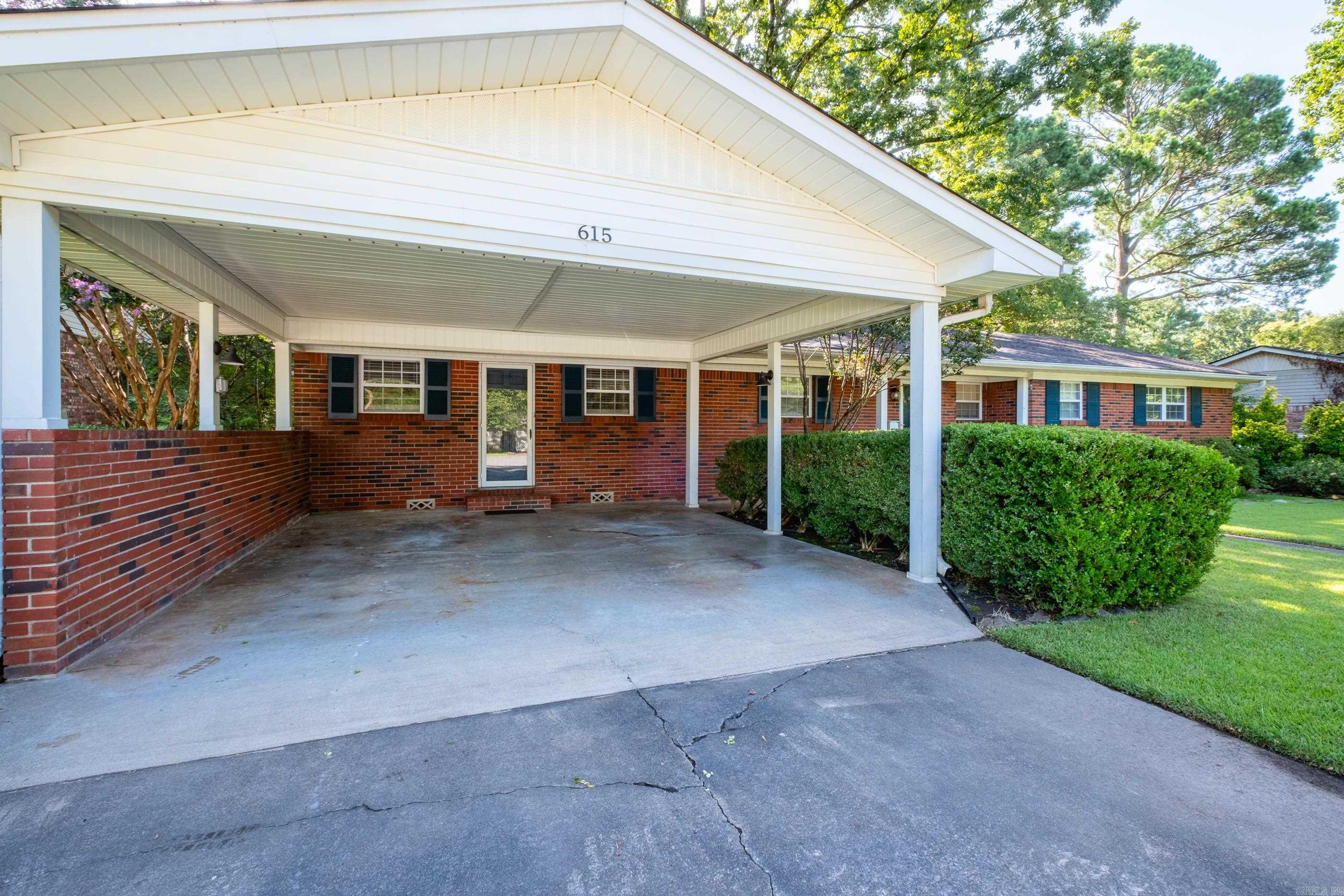 HALL PLAZA - Residential
