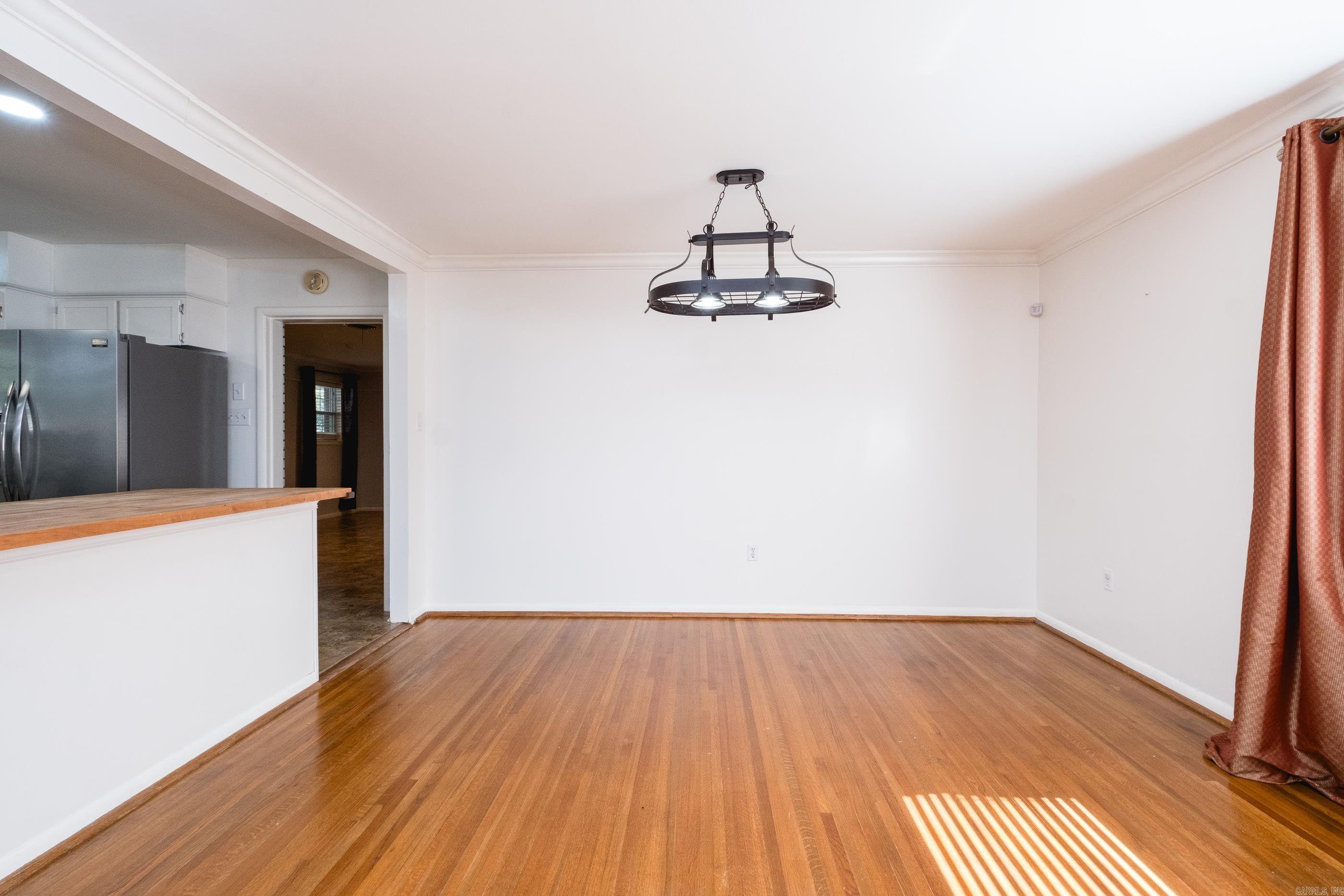 HALL PLAZA - Residential