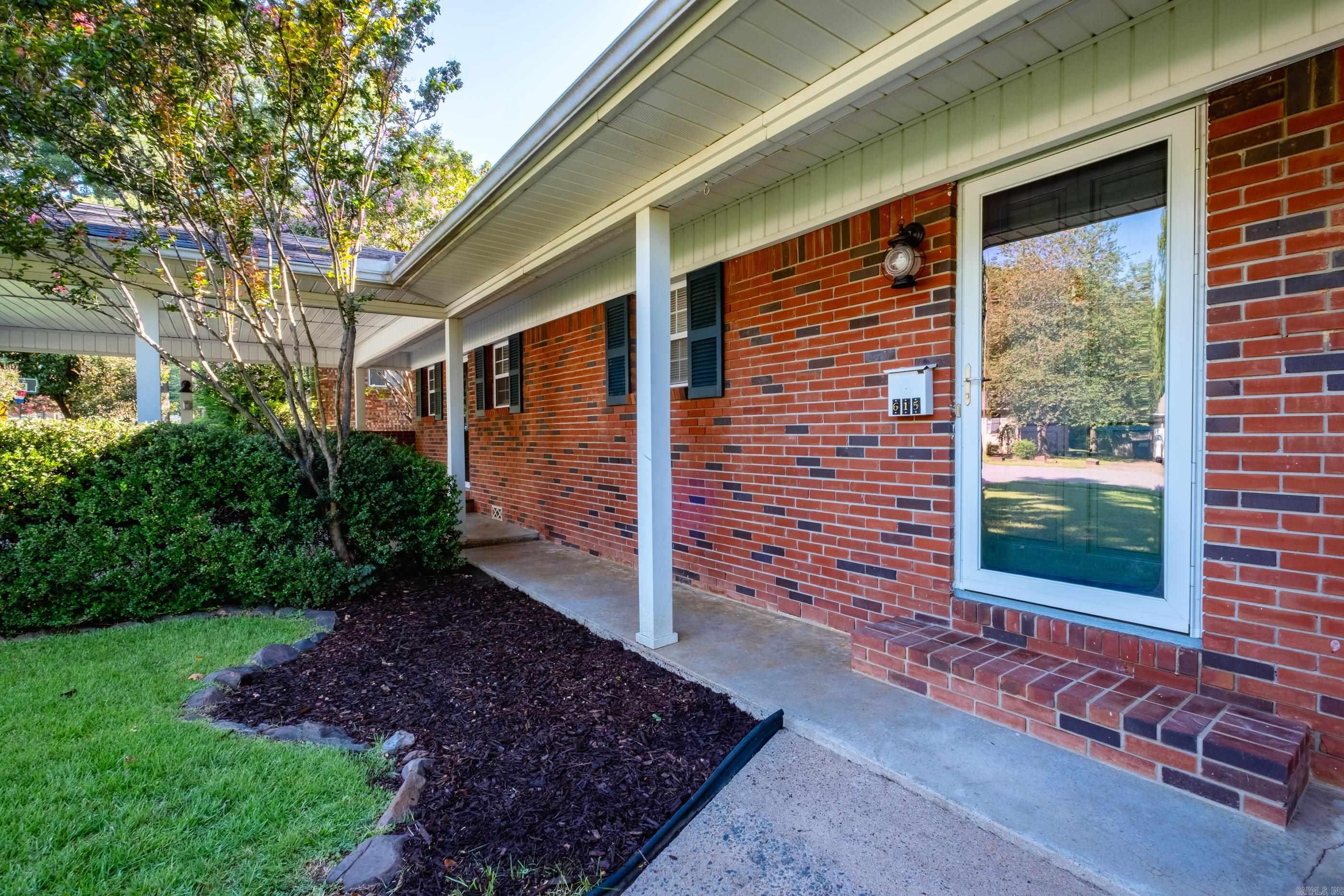 HALL PLAZA - Residential