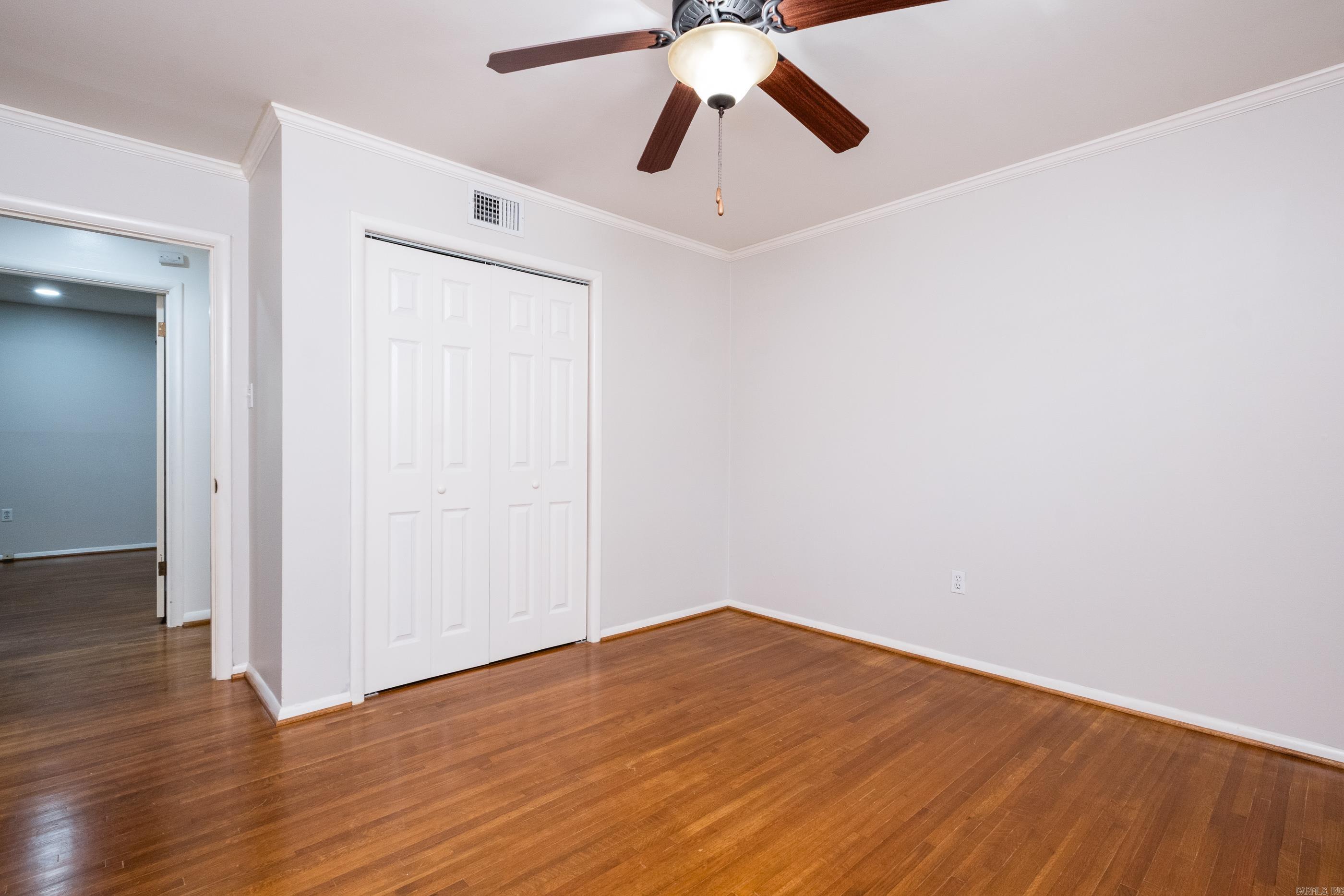 HALL PLAZA - Residential
