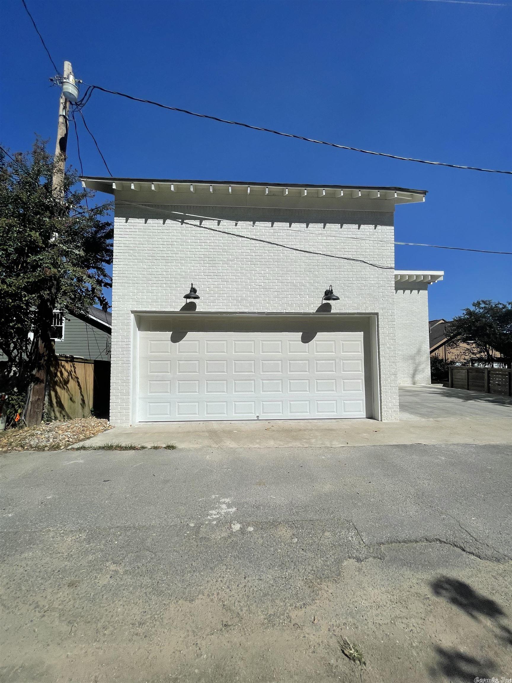 MCGEHEE - Residential