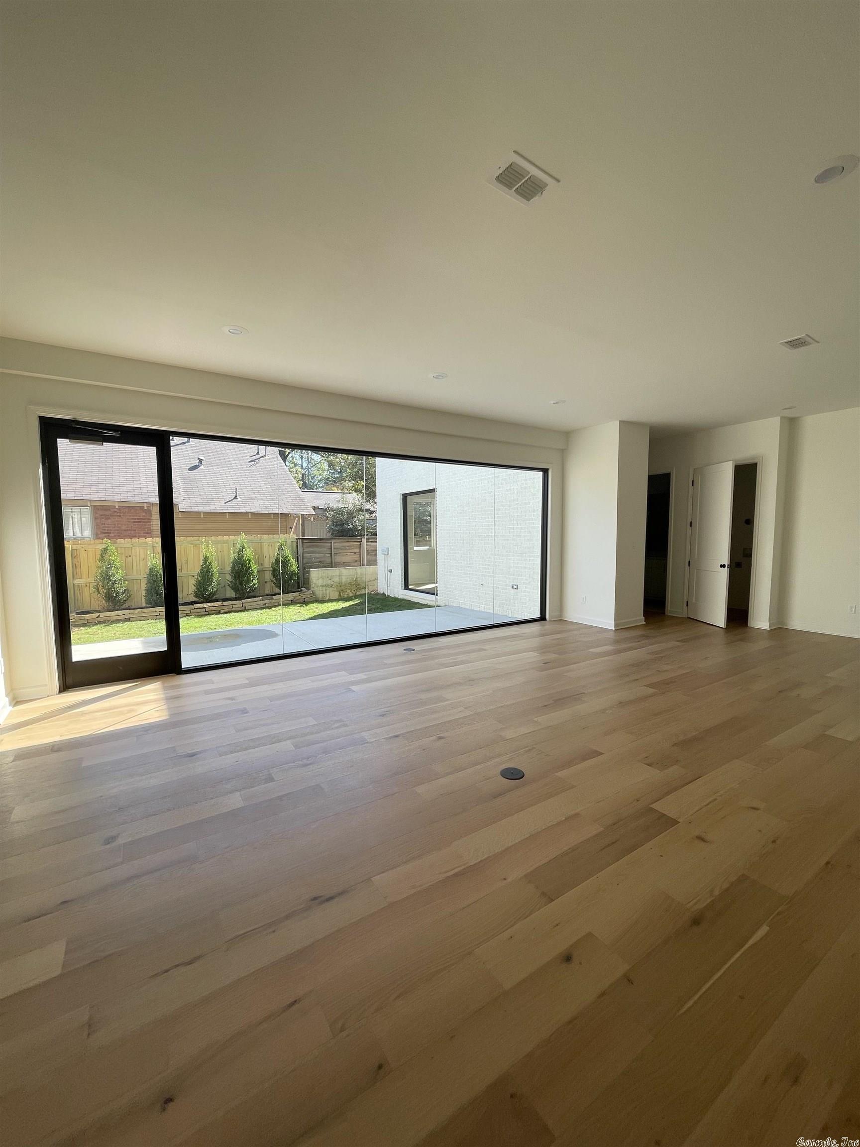 MCGEHEE - Residential