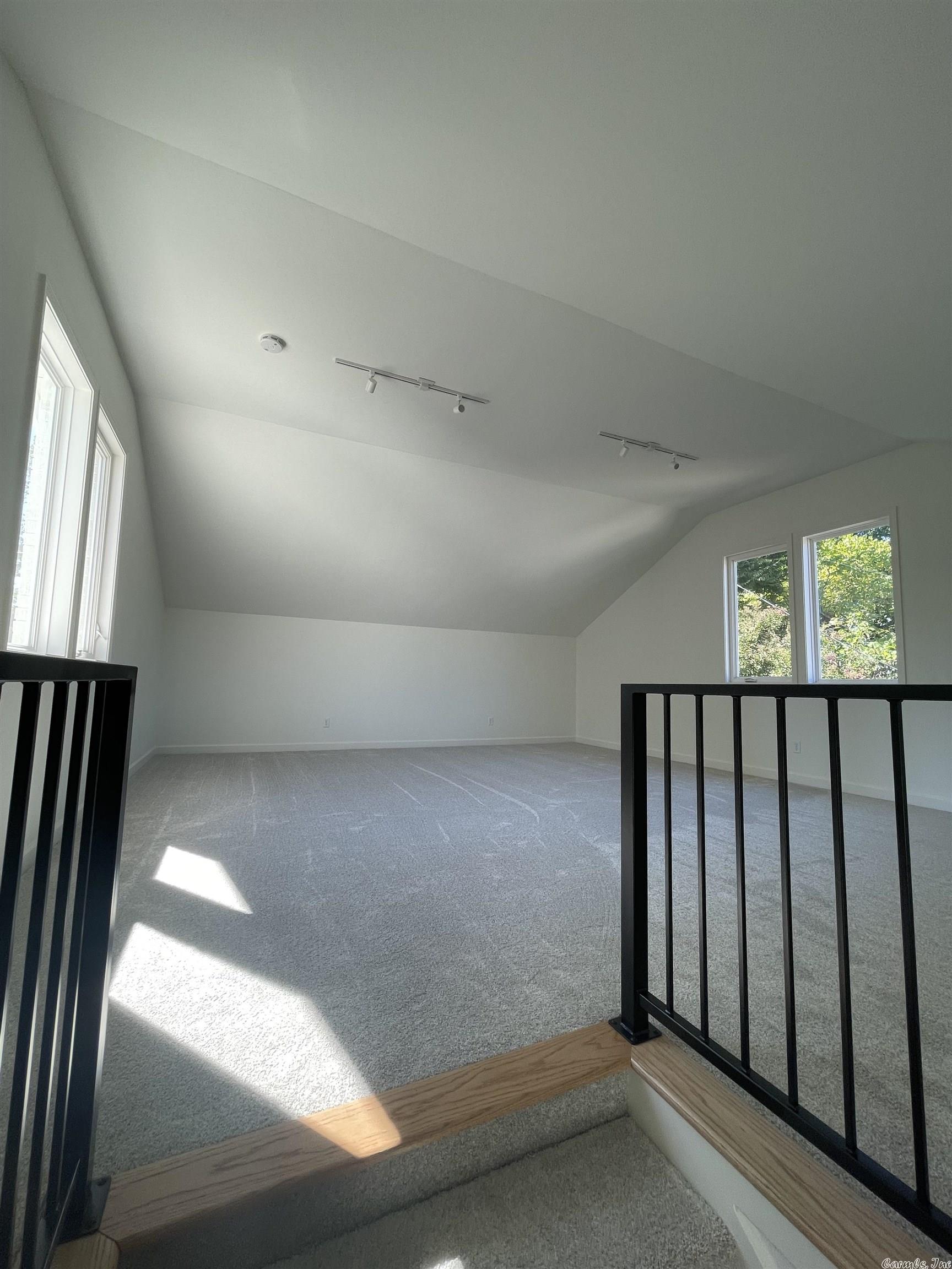 MCGEHEE - Residential
