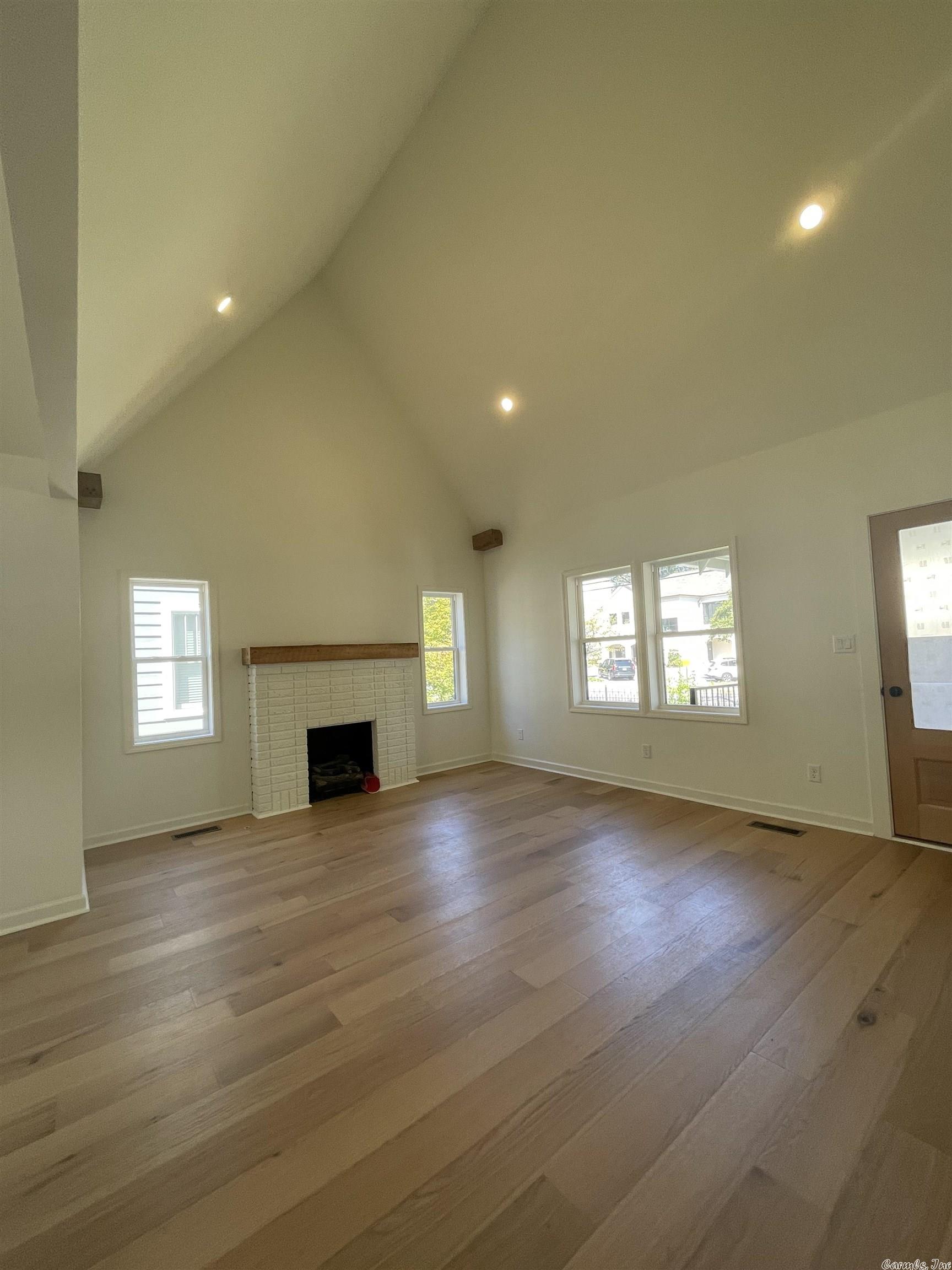 MCGEHEE - Residential
