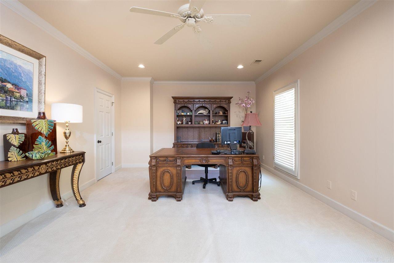 CHENAL DOWNS - Residential