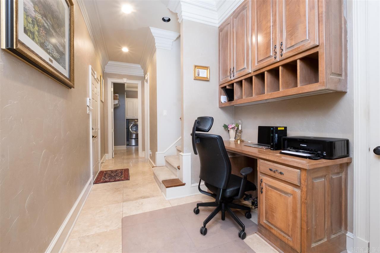 CHENAL DOWNS - Residential