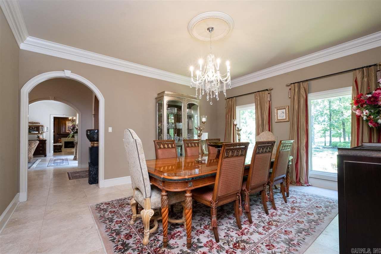 CHENAL DOWNS - Residential