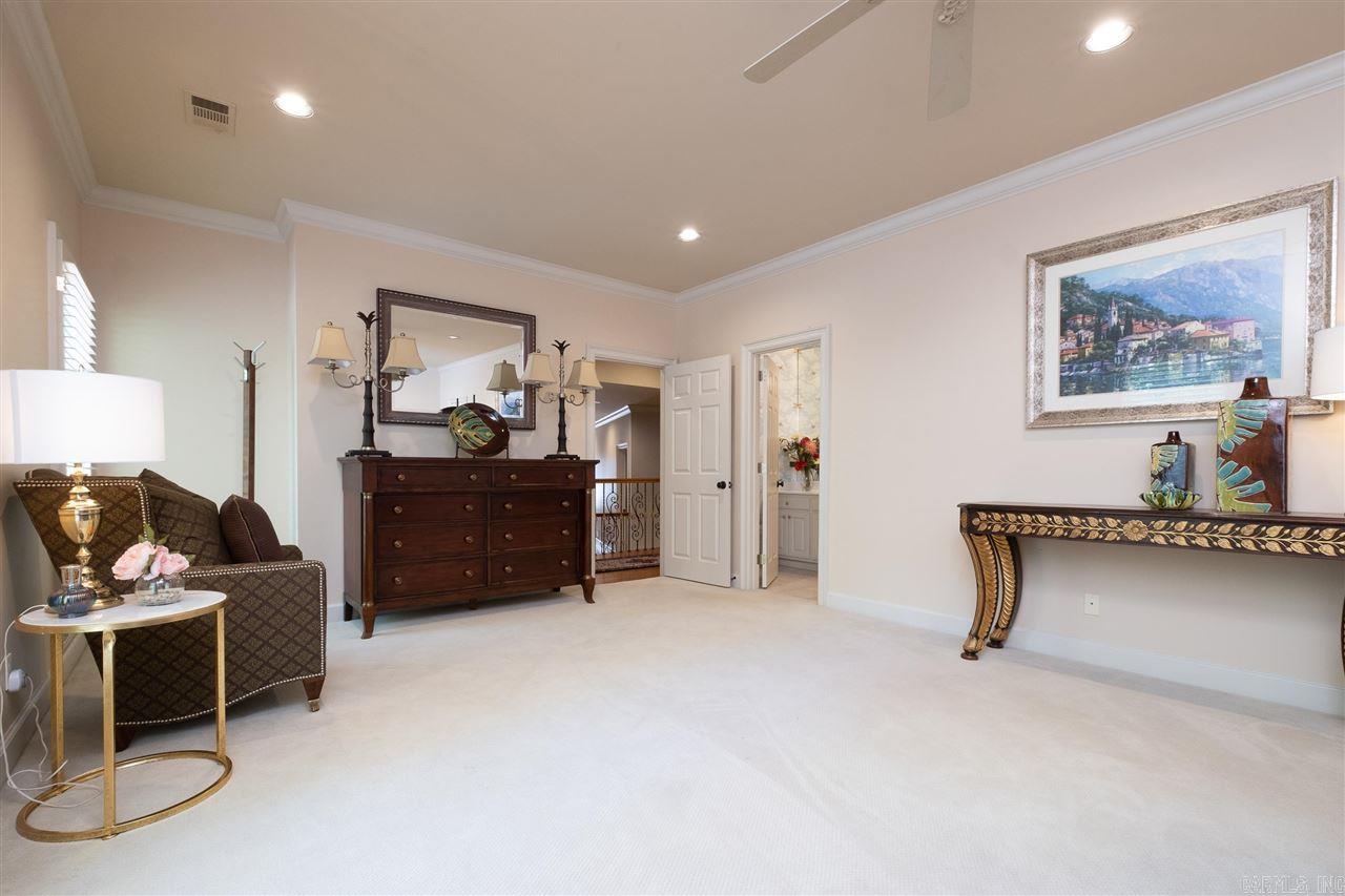 CHENAL DOWNS - Residential