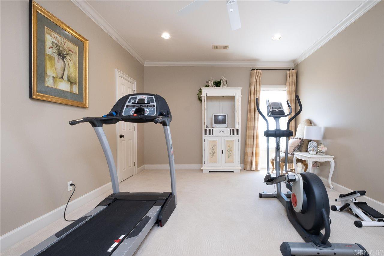 CHENAL DOWNS - Residential