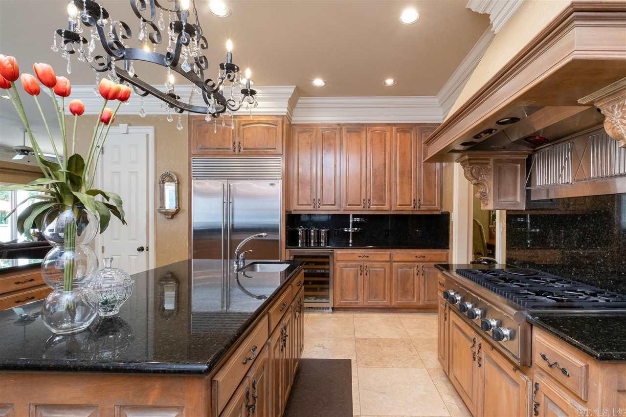 CHENAL DOWNS - Residential