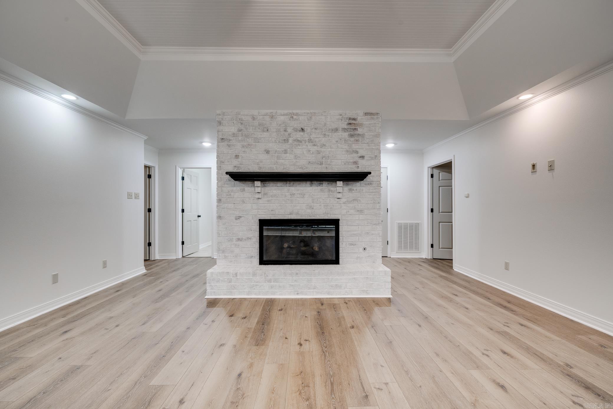 RIVERLAND - Residential