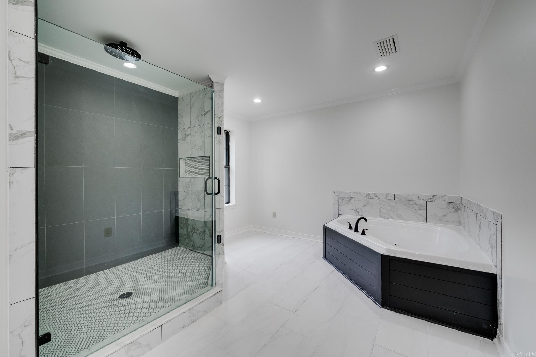 RIVERLAND - Residential