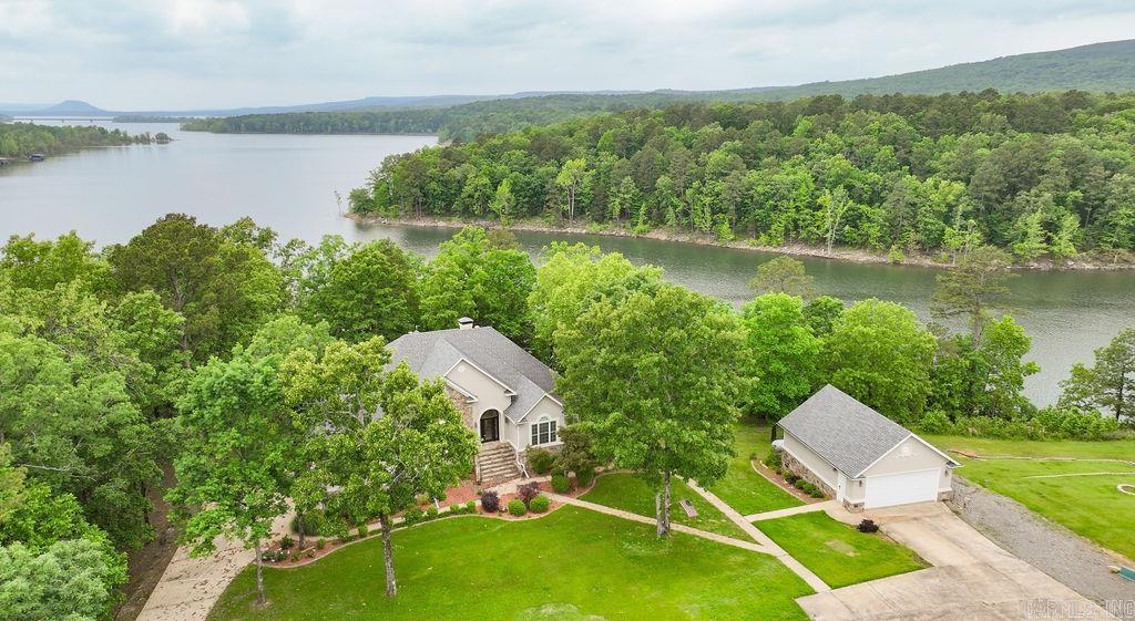 Hawks Point - Residential