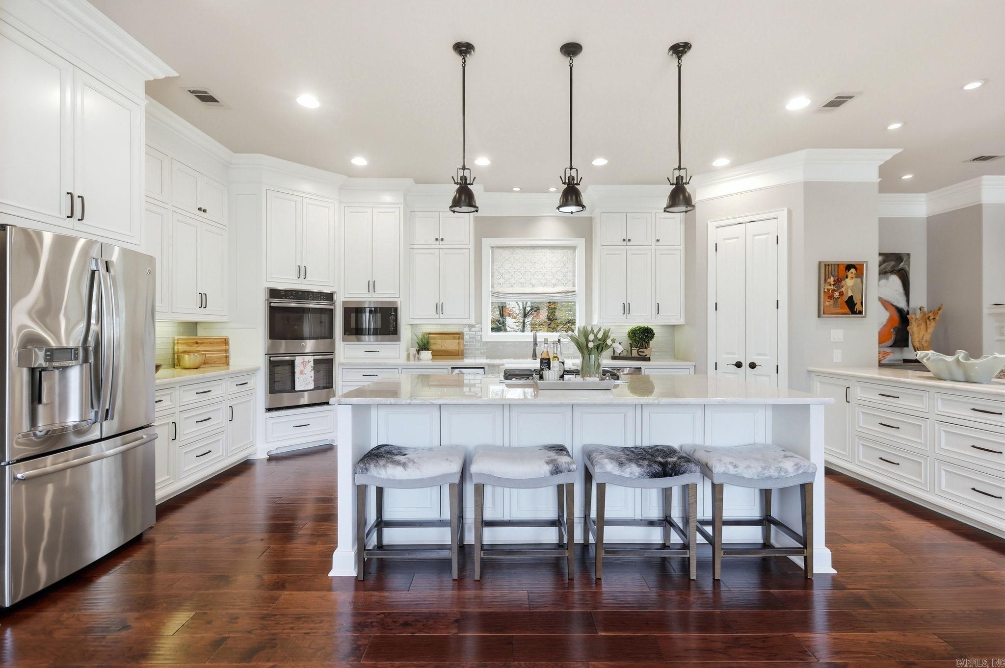 CHENAL VALLEY HALLEN COURT - Residential