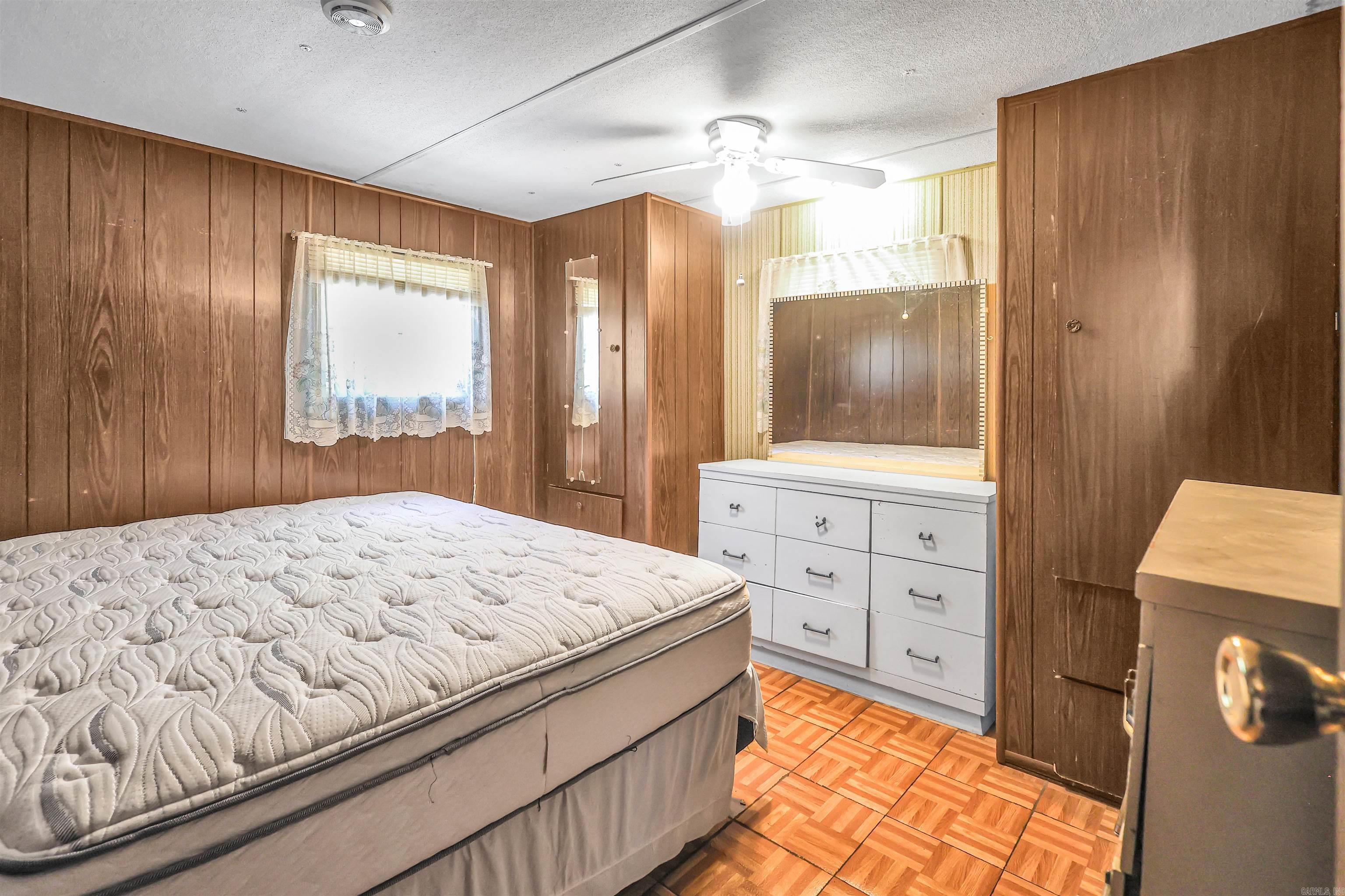 LITTLE FIR - Residential