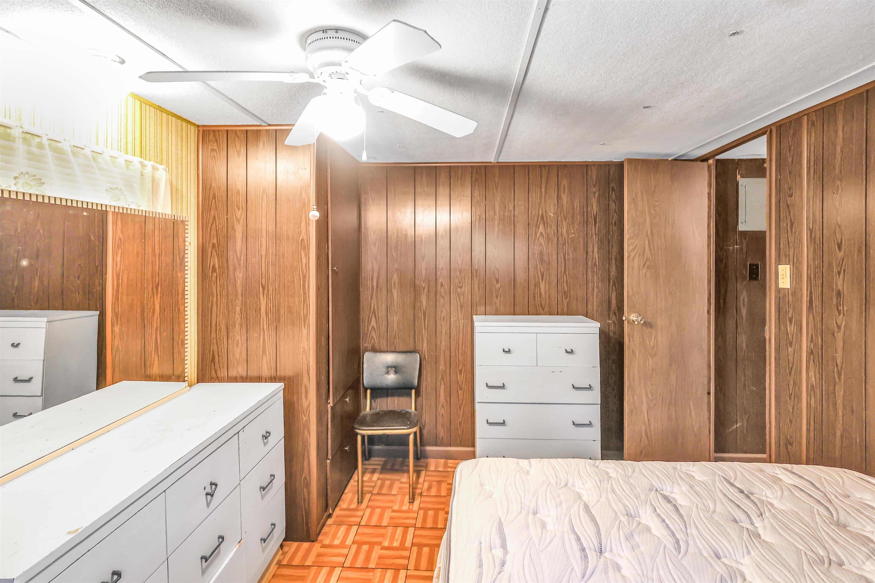 LITTLE FIR - Residential