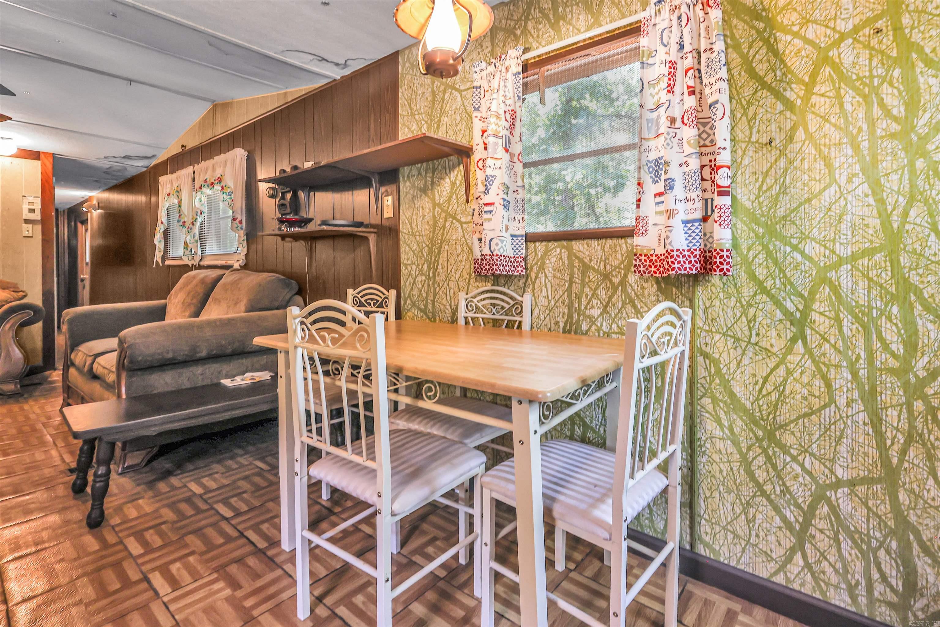 LITTLE FIR - Residential